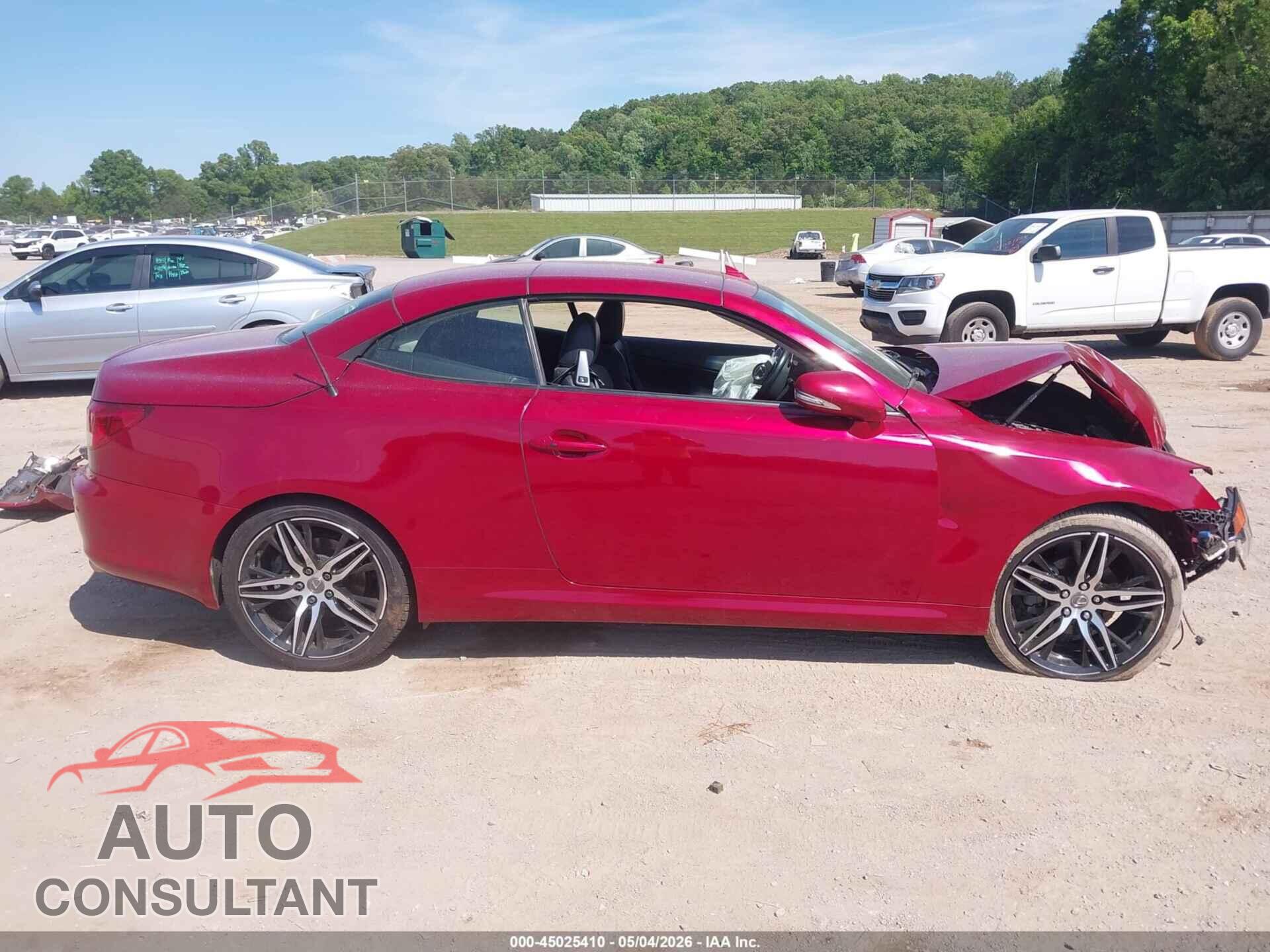 LEXUS IS 250C 2013 - JTHFF2C21D2529029