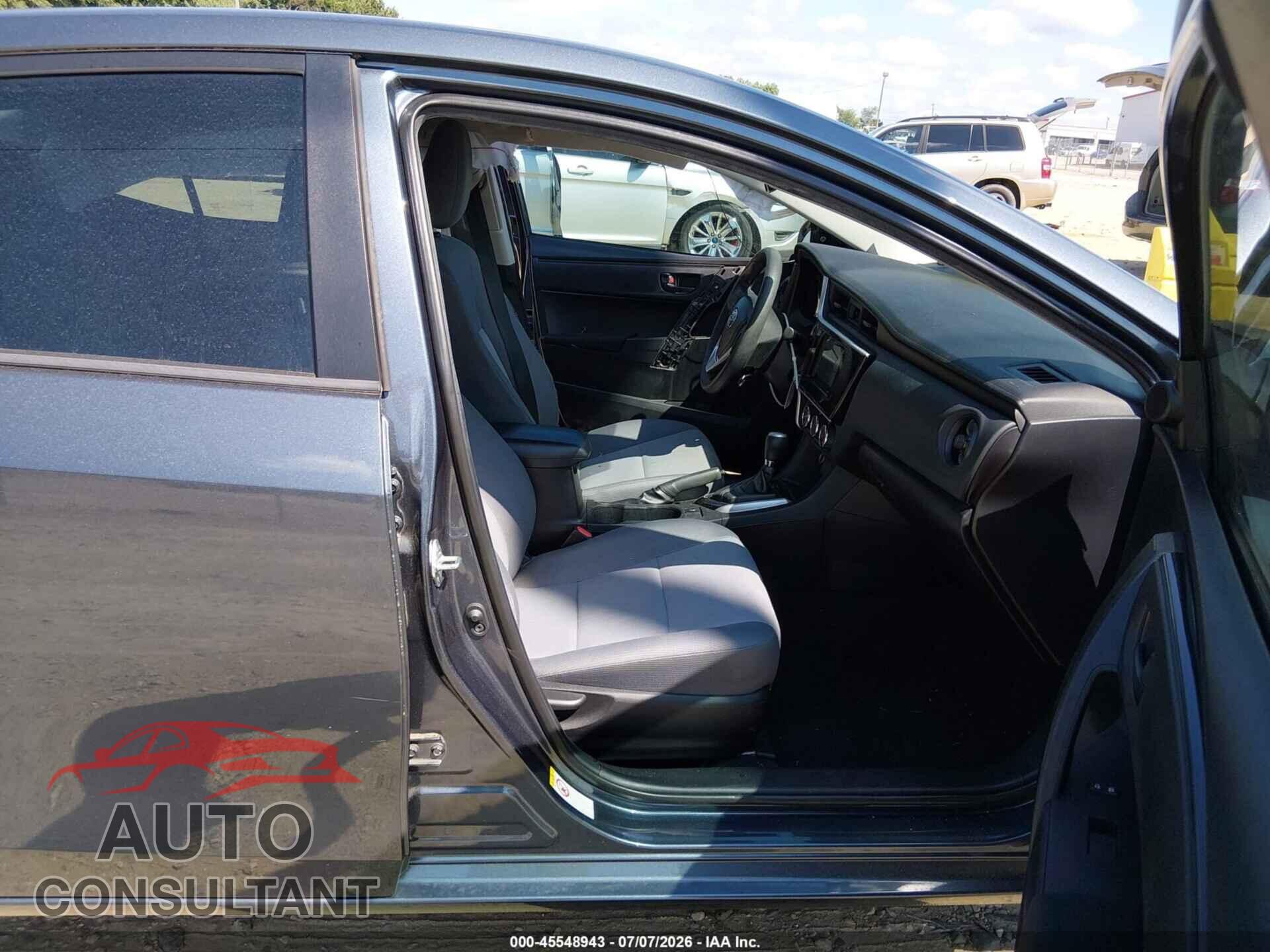 TOYOTA COROLLA 2019 - 2T1BURHE2KC192905