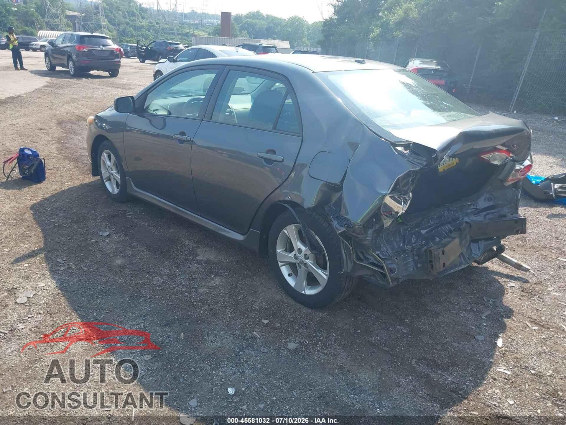TOYOTA COROLLA 2011 - 2T1BU4EE4BC623252