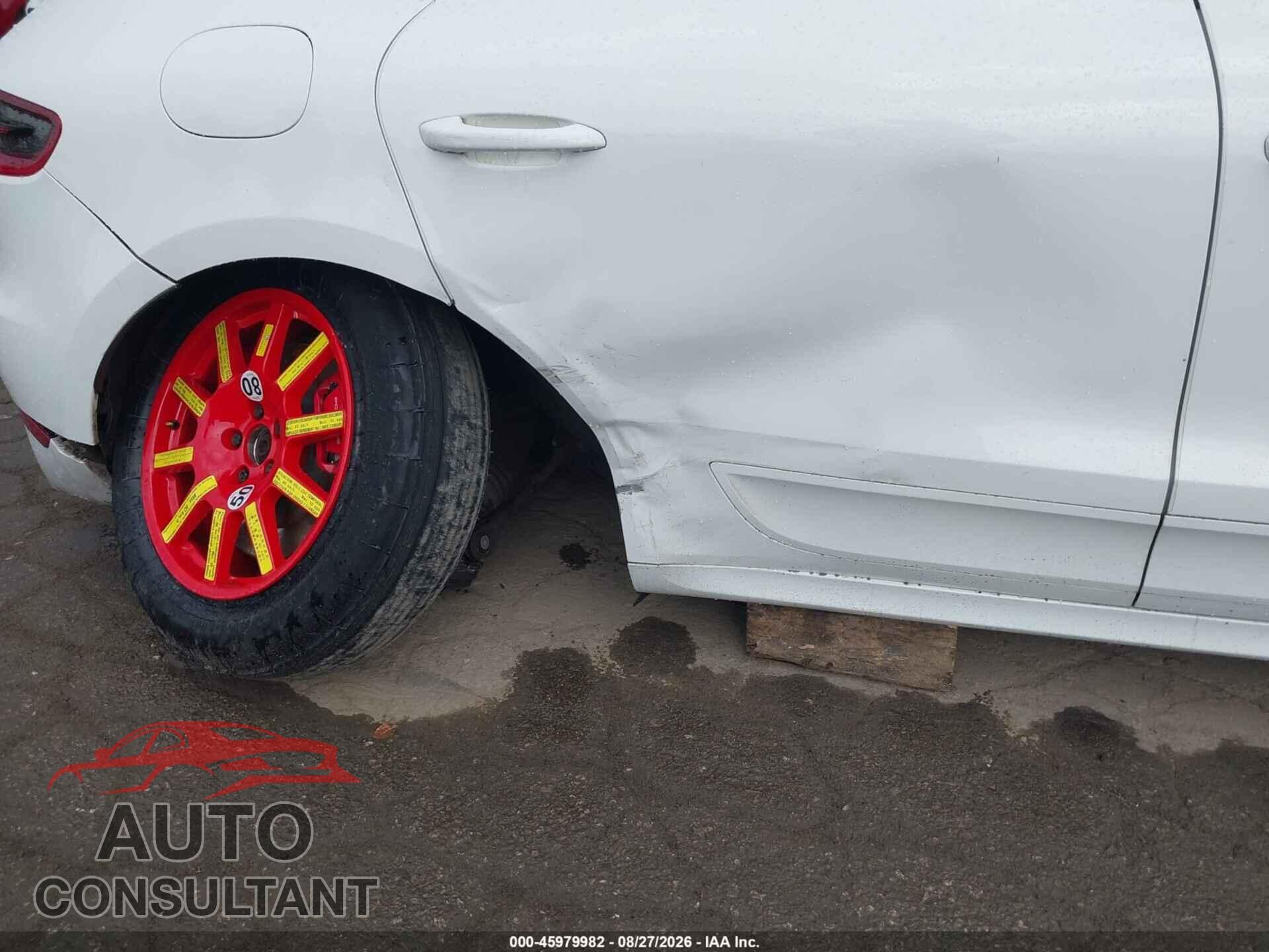 PORSCHE MACAN 2015 - WP1AF2A54FLB93915