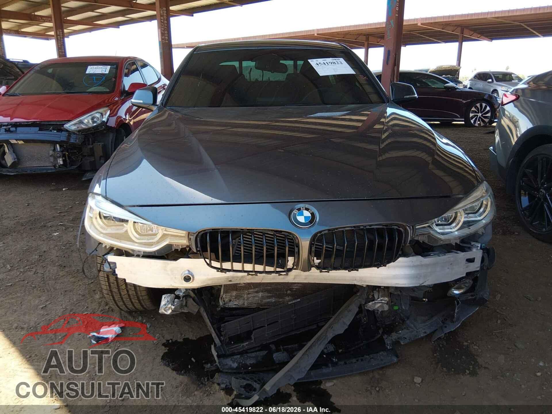BMW 330E 2018 - WBA8E1C59JA762785