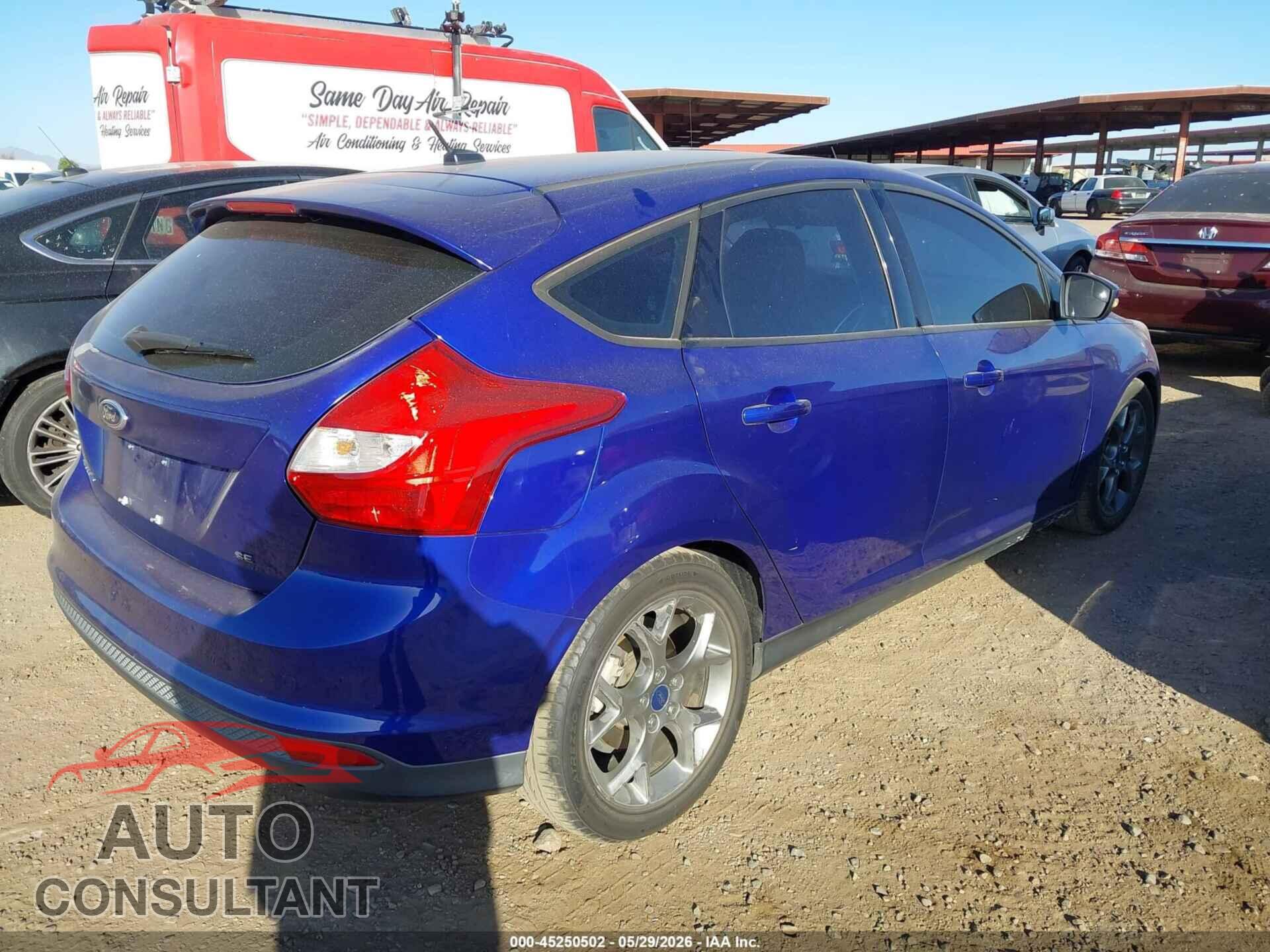 FORD FOCUS 2014 - 1FADP3K23EL268209