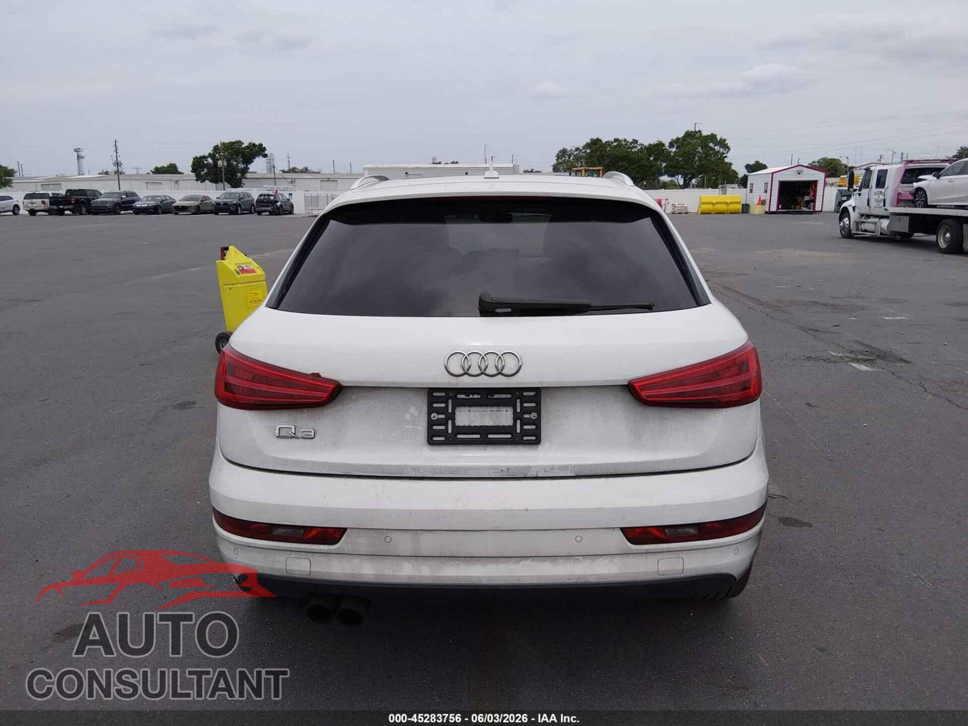 AUDI Q3 2016 - WA1BFCFS2GR018775