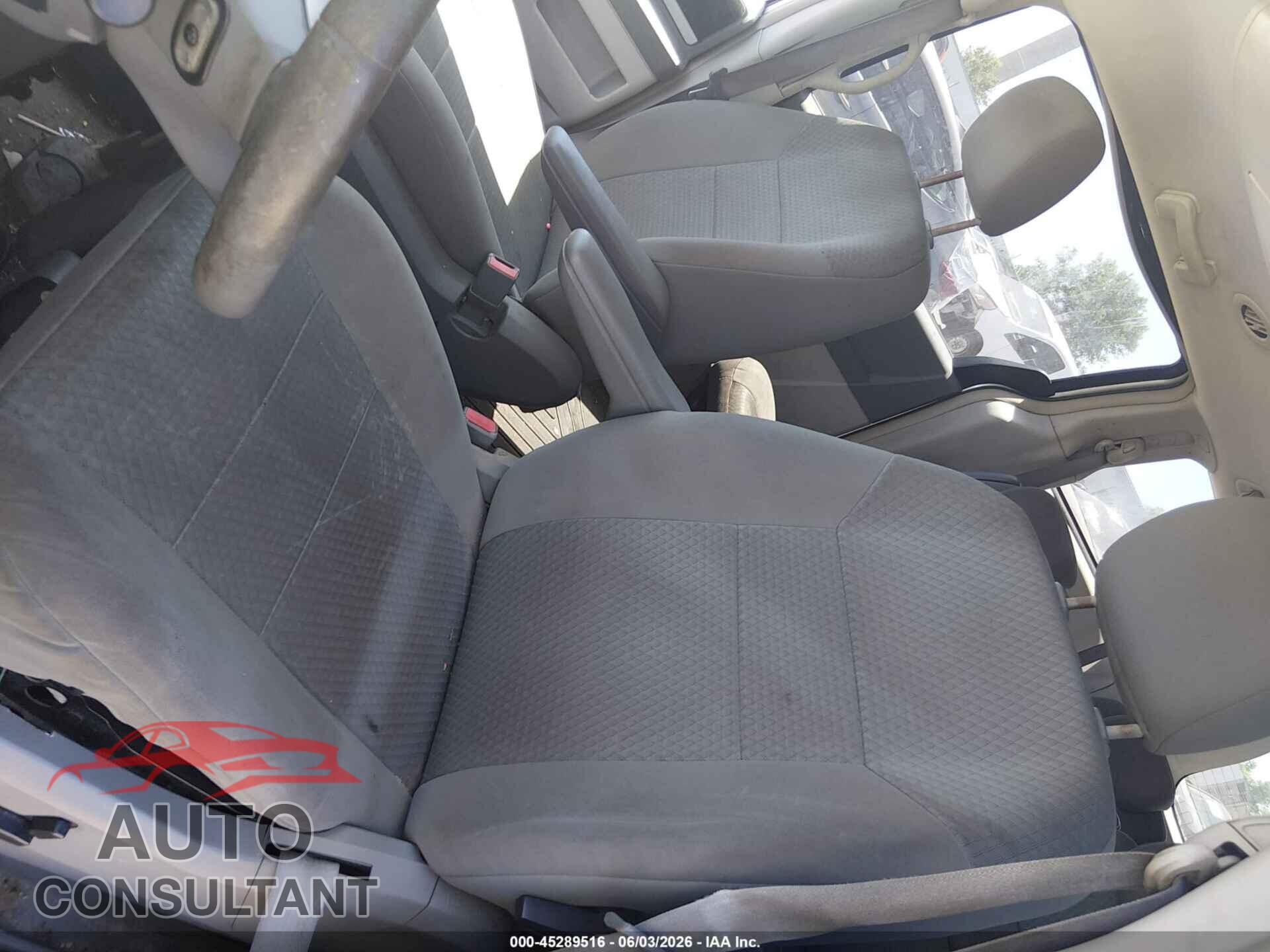 DODGE GRAND CARAVAN 2010 - 2D4RN5DX0AR145448