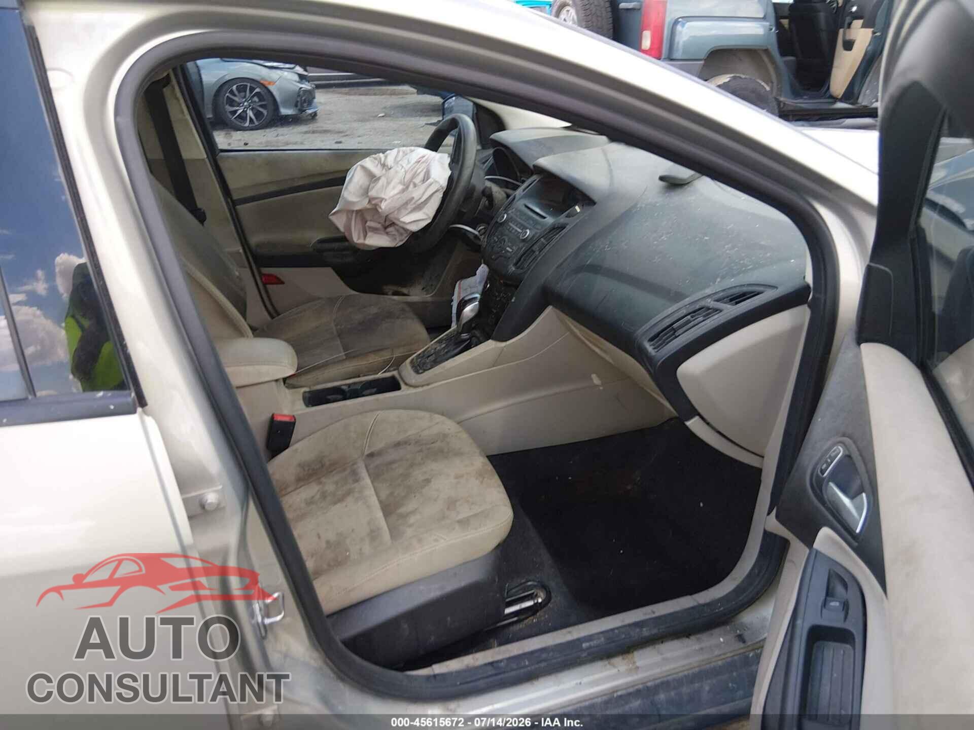 FORD FOCUS 2016 - 1FADP3F2XGL395844