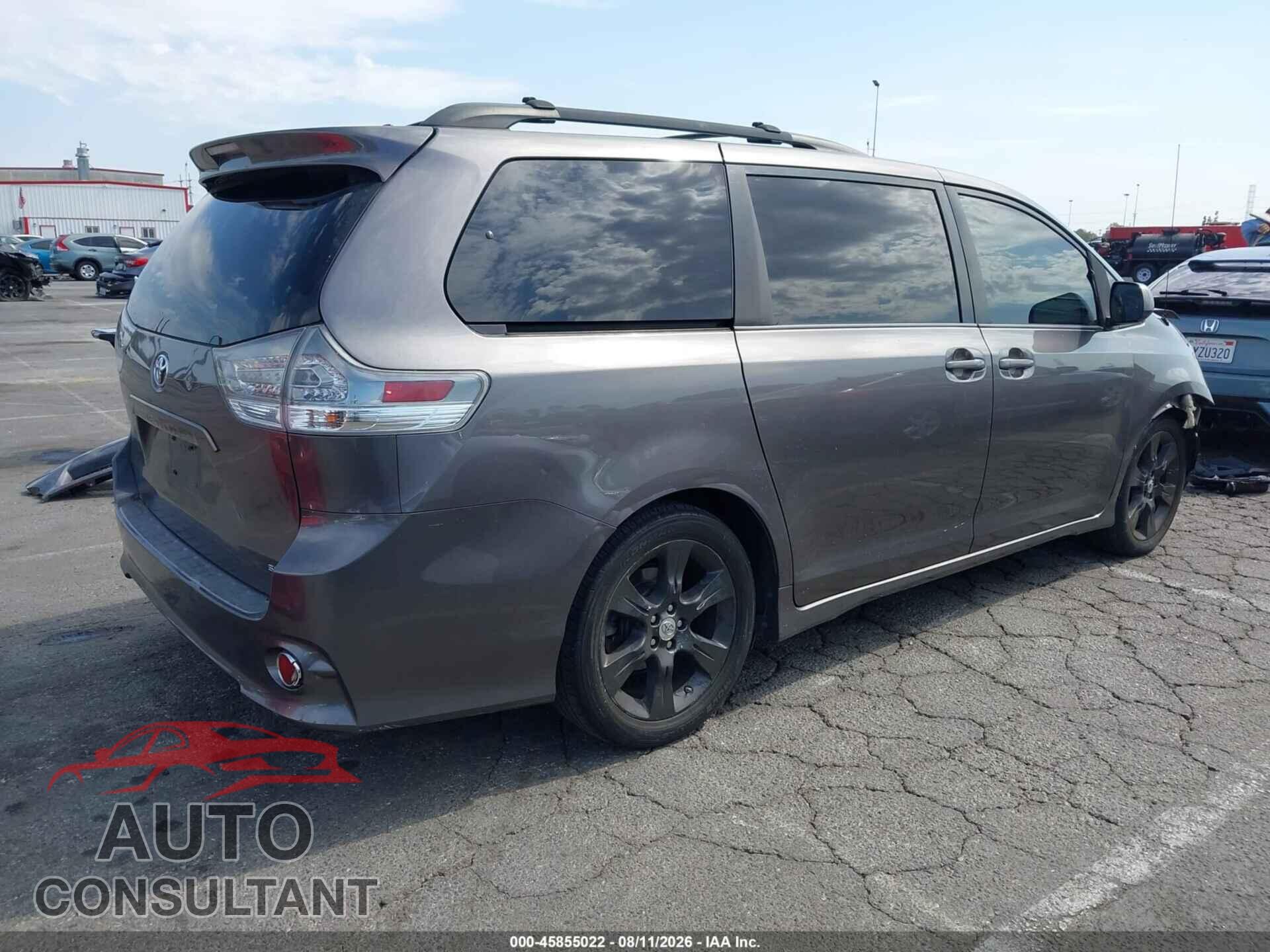 TOYOTA SIENNA 2011 - 5TDXK3DCXBS040522