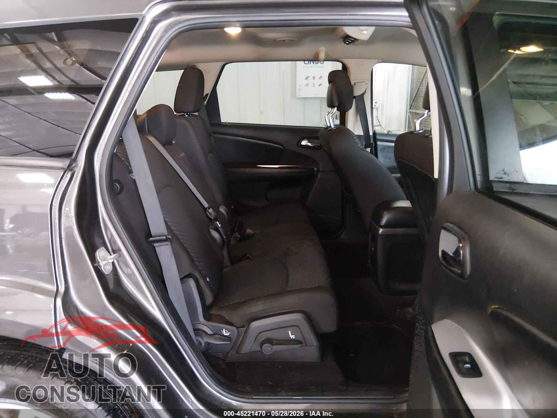 DODGE JOURNEY 2015 - 3C4PDCBG8FT722536