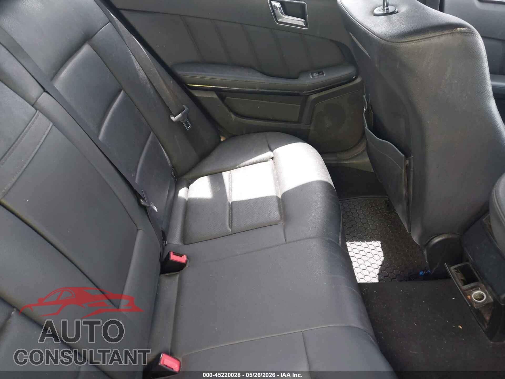 MERCEDES-BENZ E 350 2011 - WDDHF5GB2BA401736