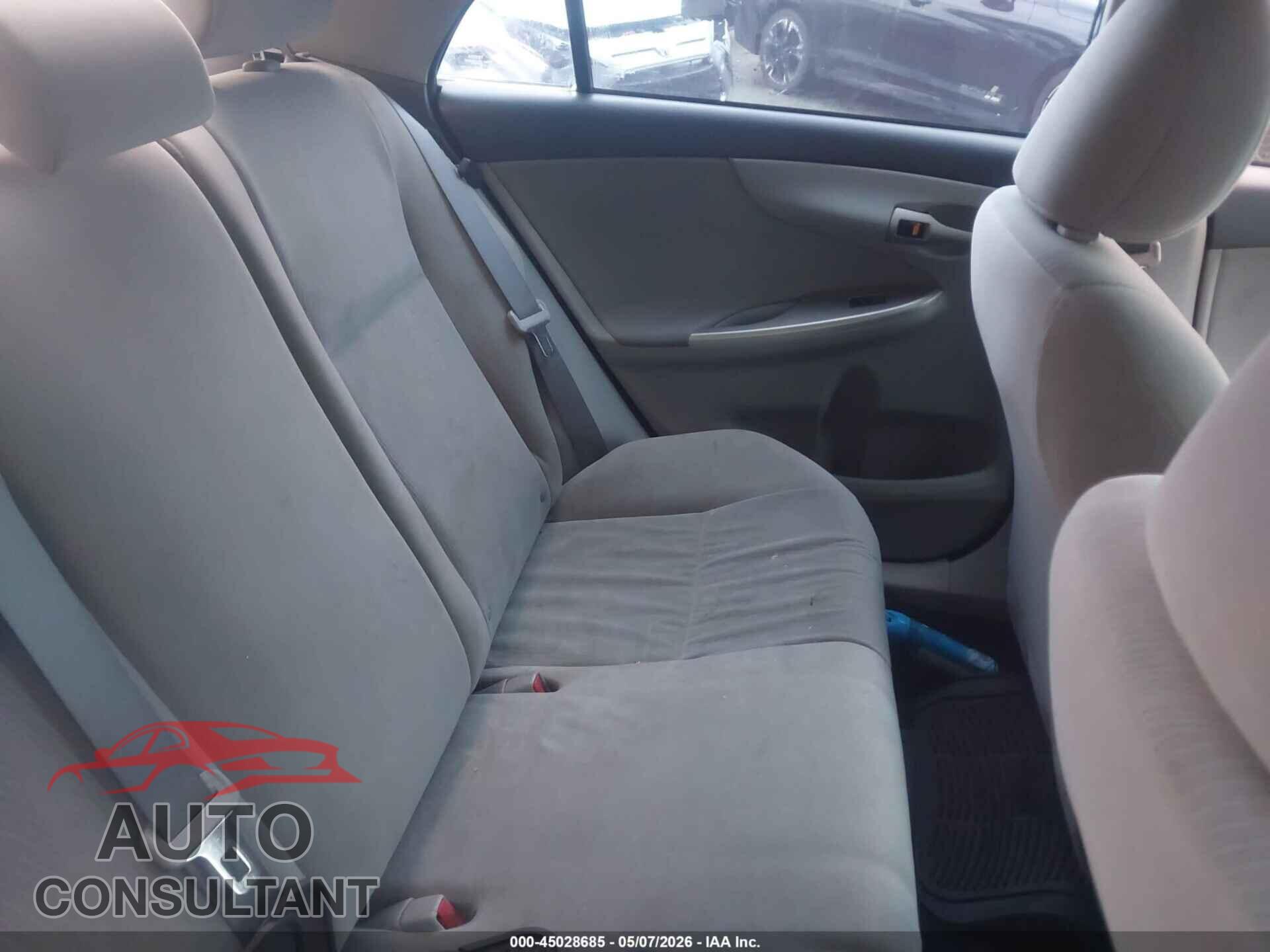 TOYOTA COROLLA 2011 - 2T1BU4EE1BC643684
