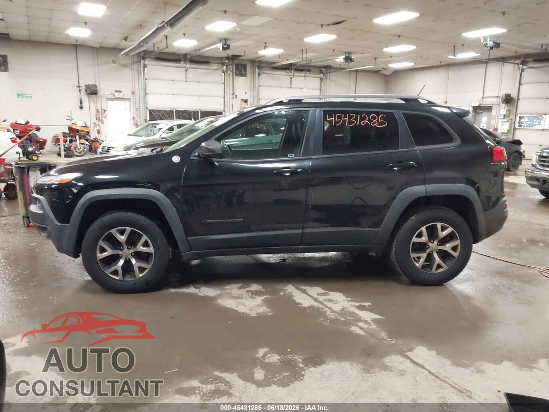 JEEP CHEROKEE 2015 - 1C4PJMBS8FW728091