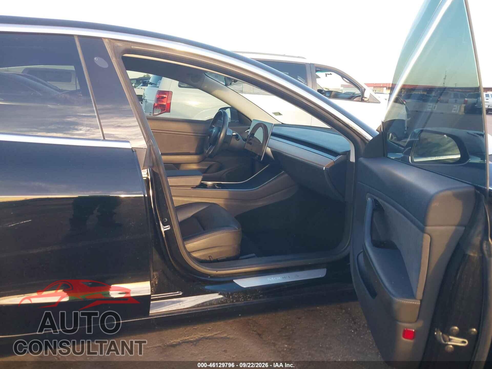 TESLA MODEL 3 2018 - 5YJ3E1EA2JF044493