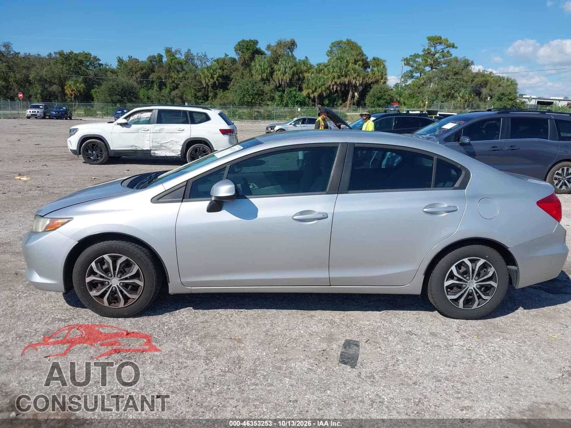 HONDA CIVIC 2012 - 19XFB2F54CE047532