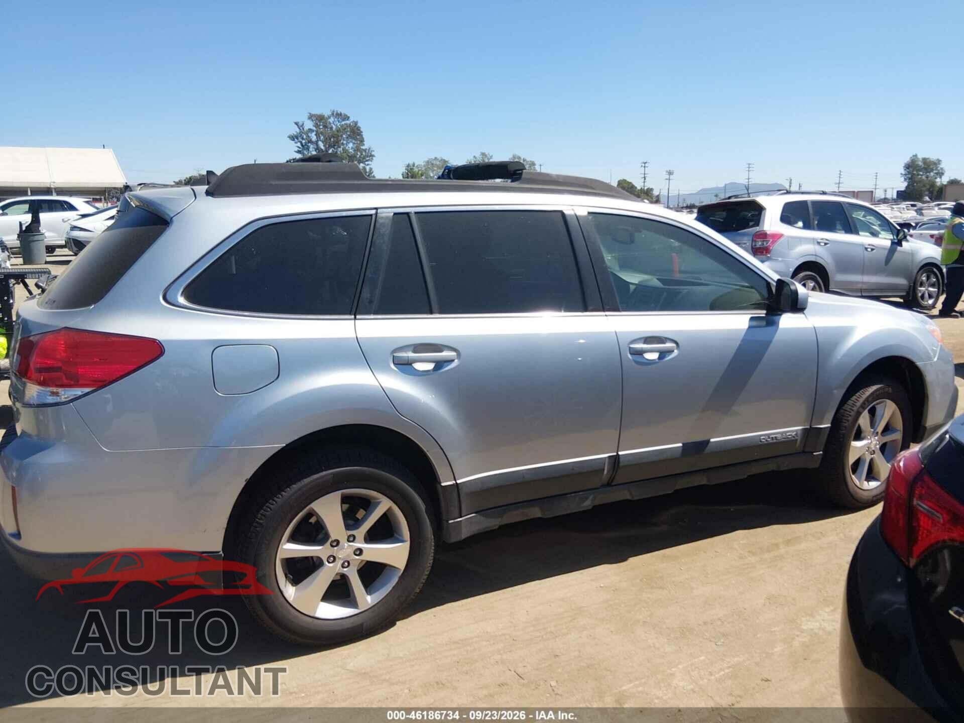 SUBARU OUTBACK 2014 - 4S4BRBLC5E3306497
