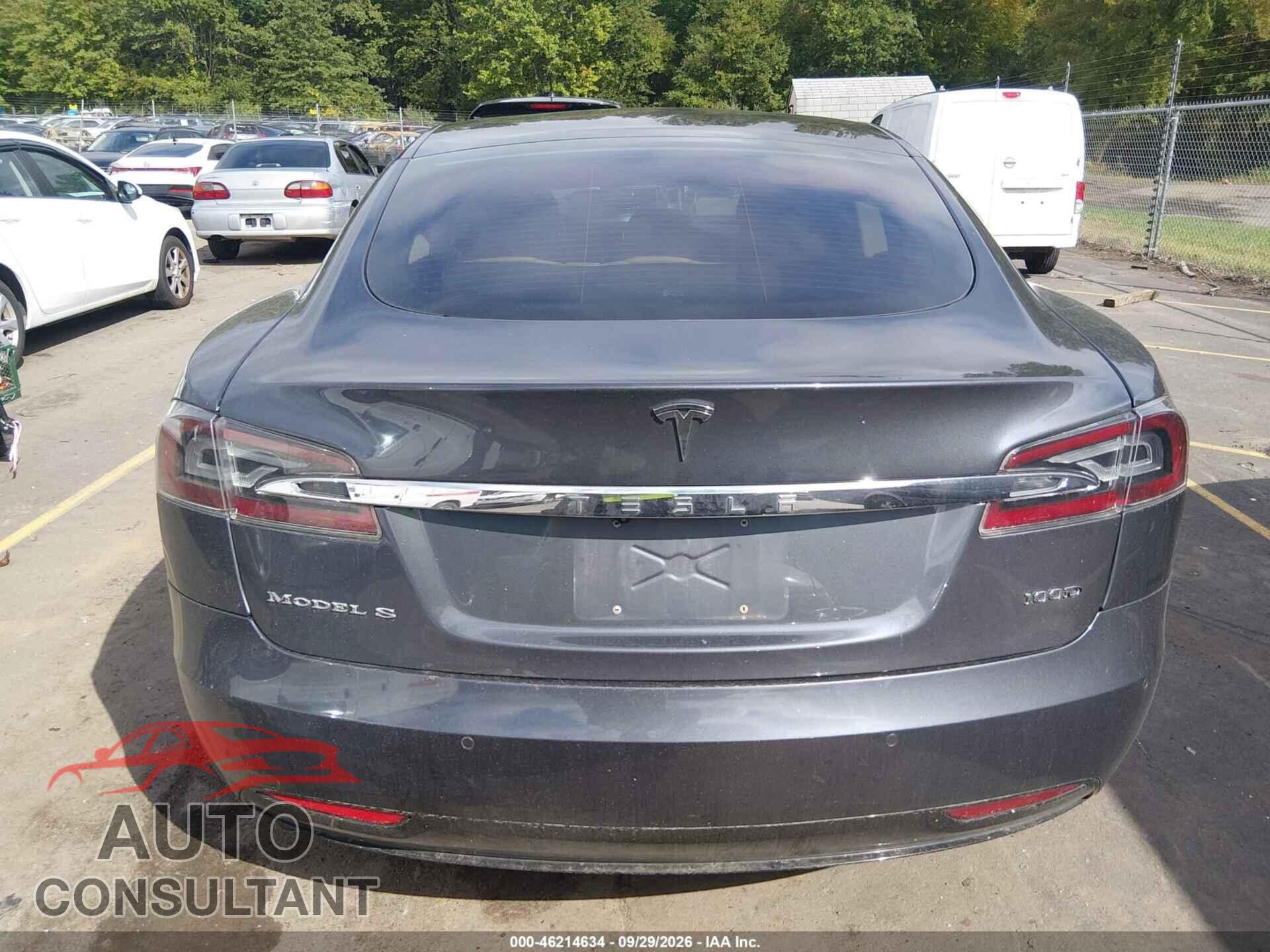 TESLA MODEL S 2017 - 5YJSA1E26HF200237