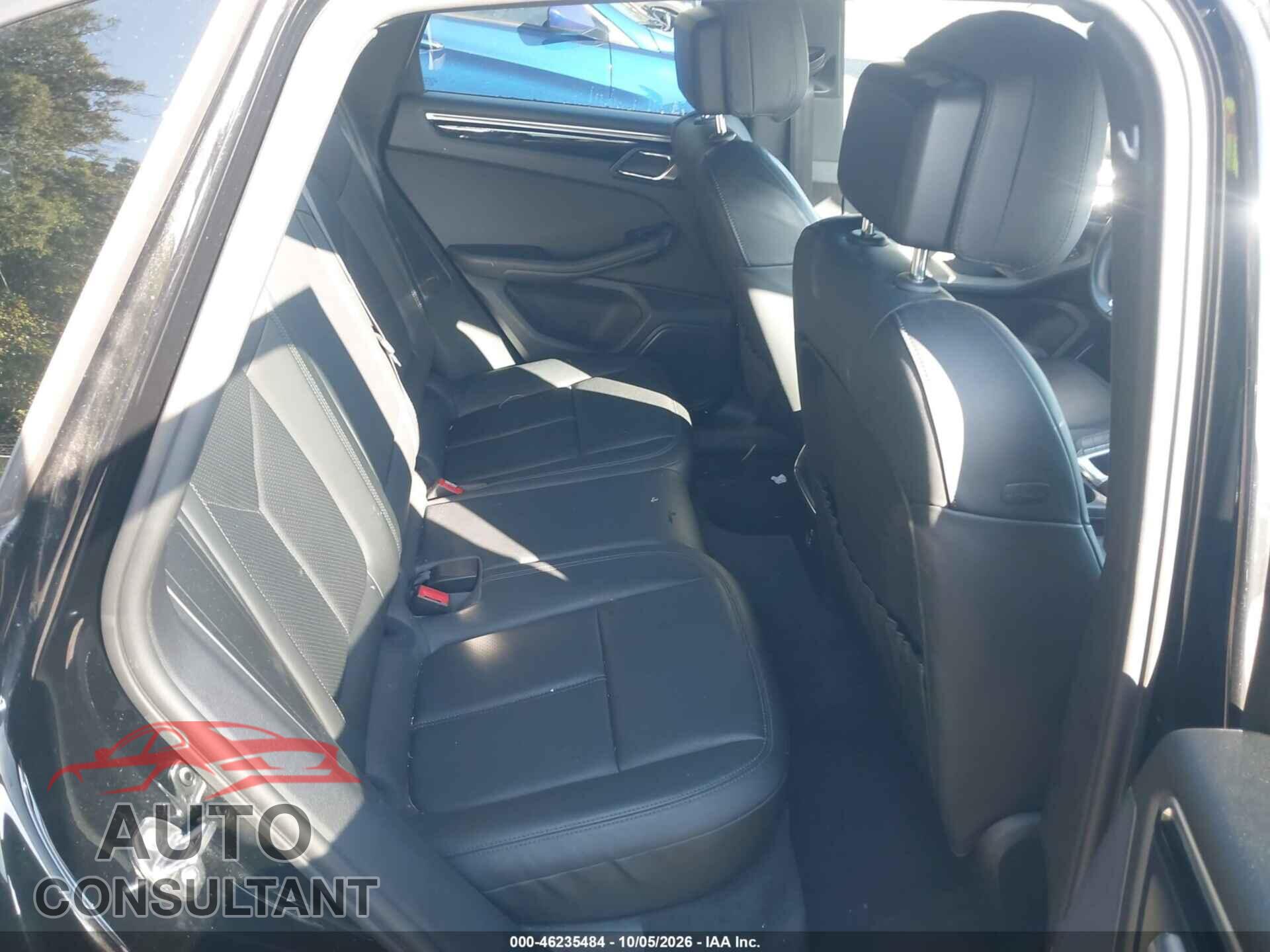 PORSCHE MACAN 2021 - WP1AA2A53MLB03360