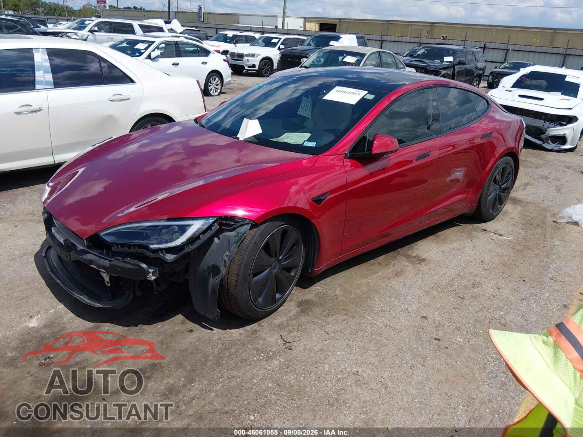 TESLA MODEL S 2023 - 5YJSA1E50PF511784