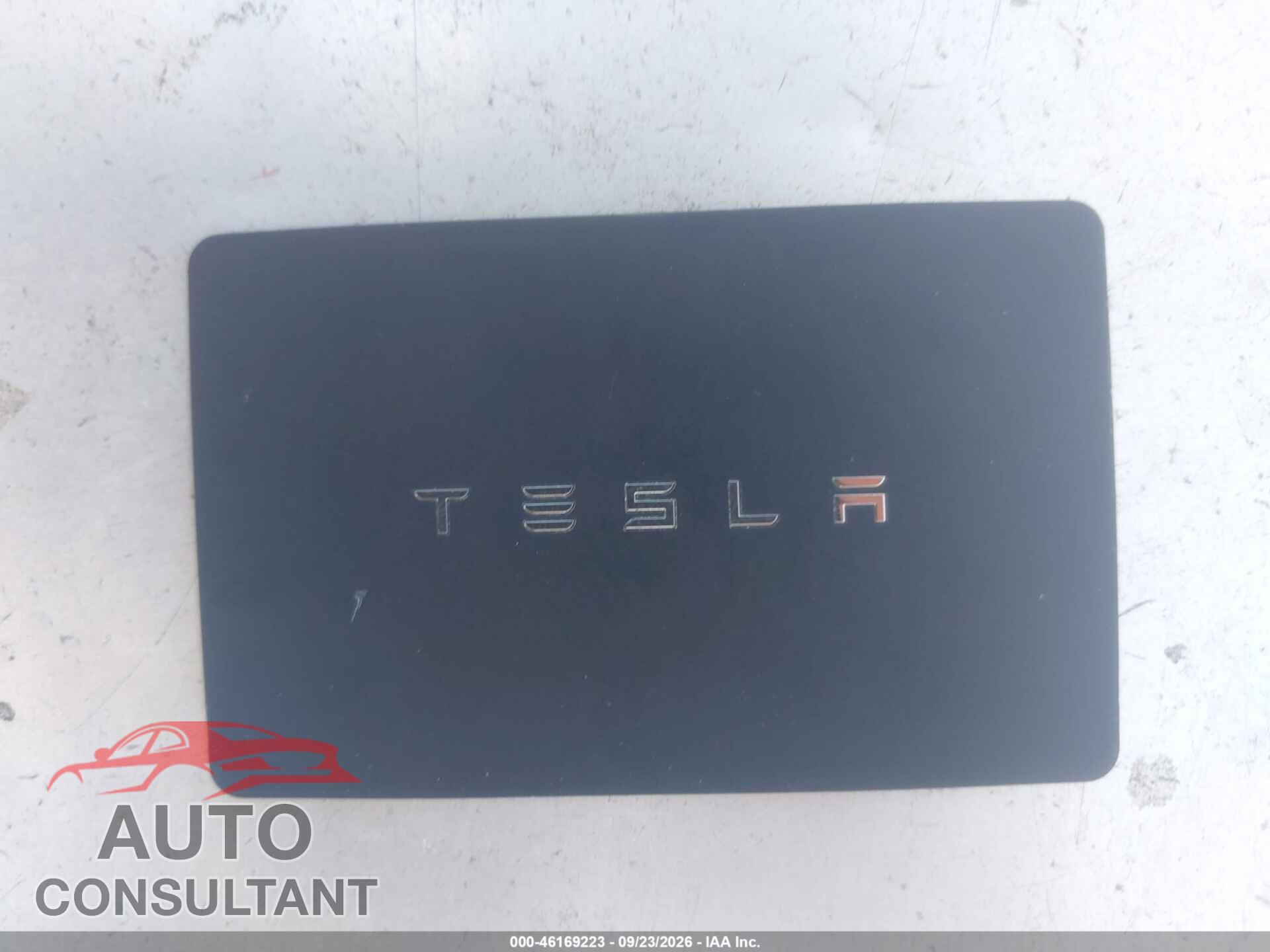 TESLA MODEL 3 2019 - 5YJ3E1EA0KF483564
