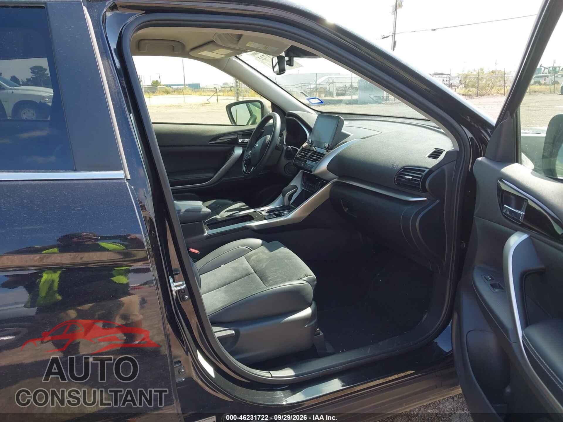 MITSUBISHI ECLIPSE CROSS 2025 - JA4ATWAA7SZ046424