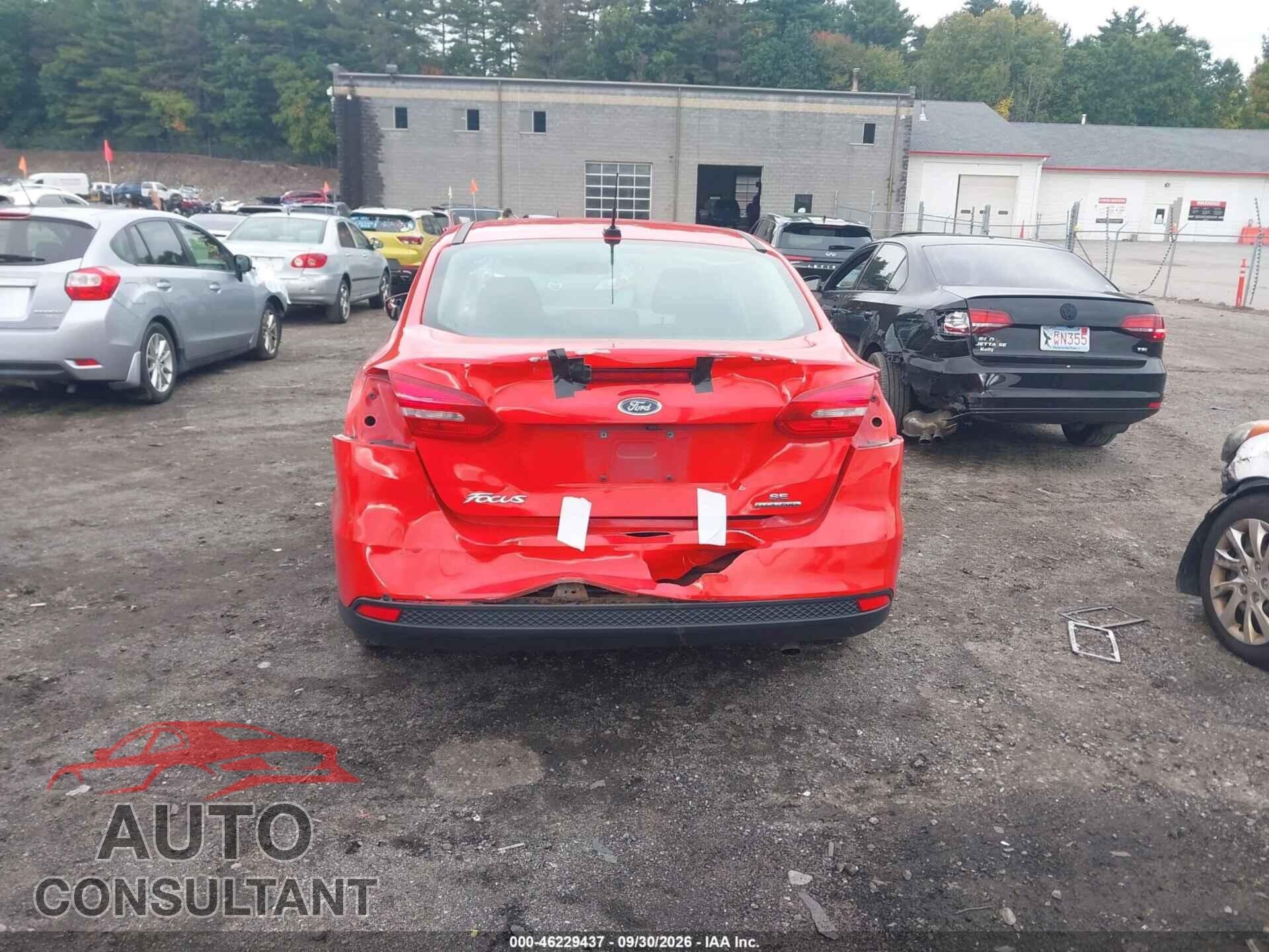 FORD FOCUS 2015 - 1FADP3F21FL353075