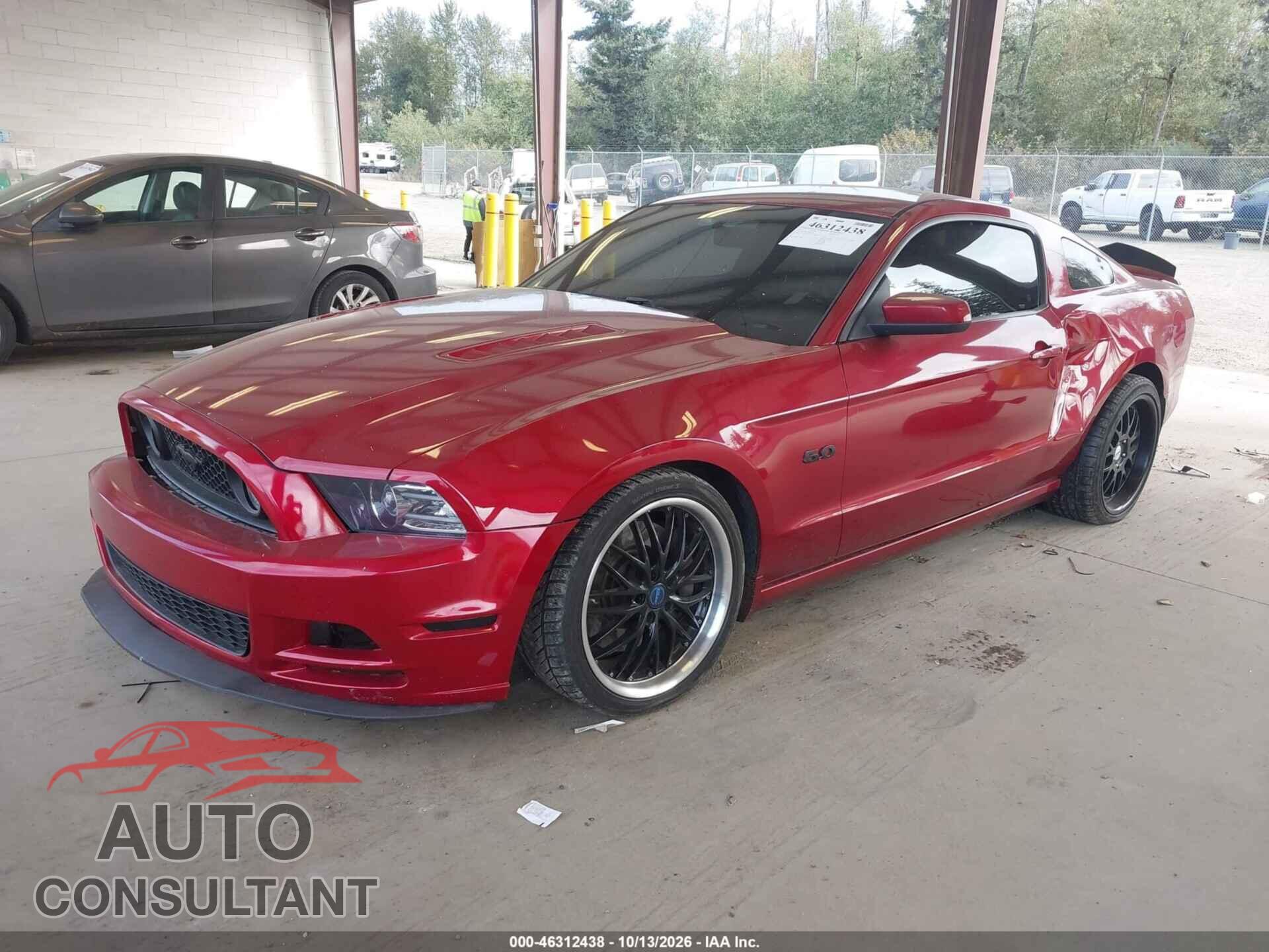 FORD MUSTANG 2014 - 1ZVBP8CF3E5270401