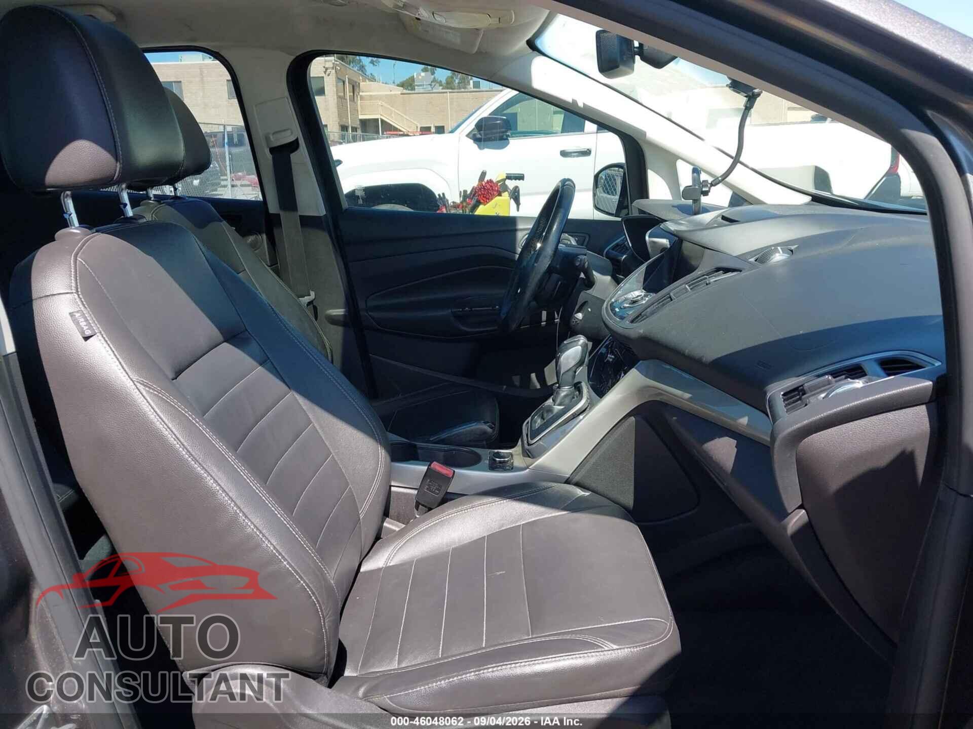 FORD C-MAX ENERGI 2013 - 1FADP5CU0DL525921