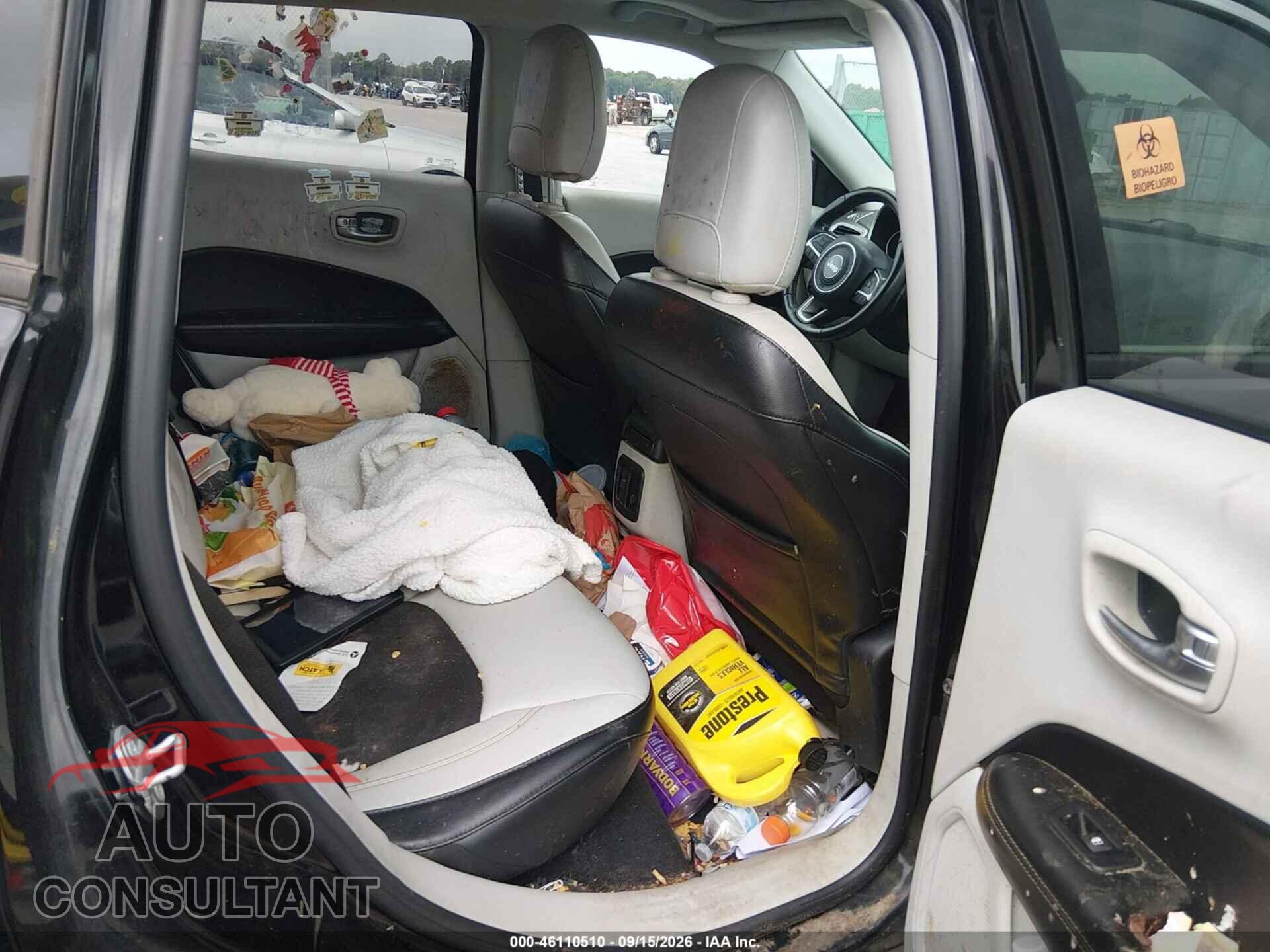 JEEP COMPASS 2018 - 3C4NJCBB2JT488486