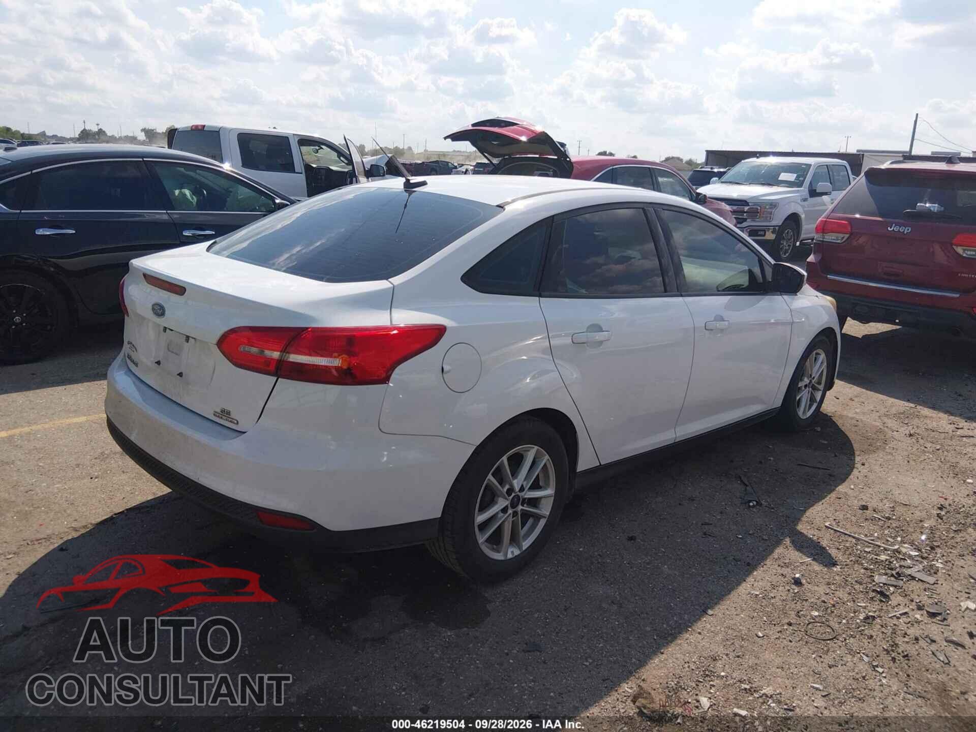 FORD FOCUS 2016 - 1FADP3F24GL346302