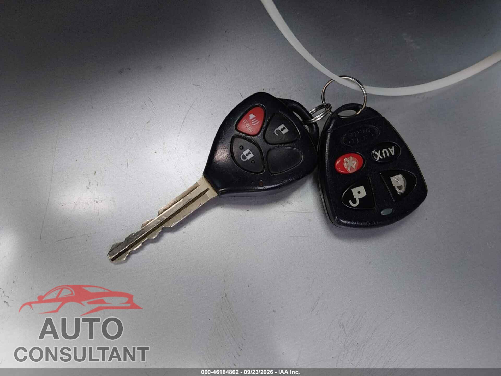 TOYOTA RAV4 2012 - JTMRK4DV8C5107884