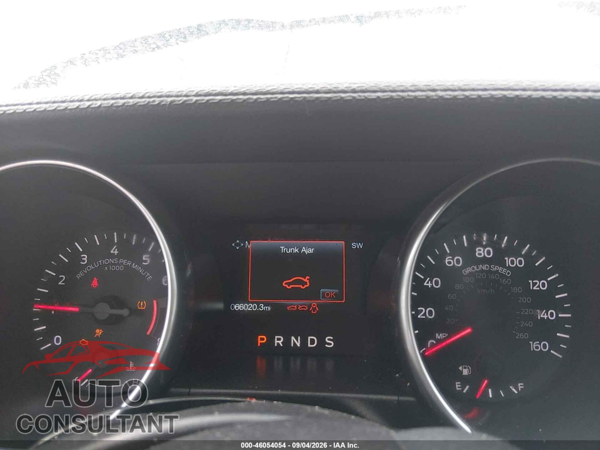 FORD MUSTANG 2018 - 1FA6P8TH5J5113541