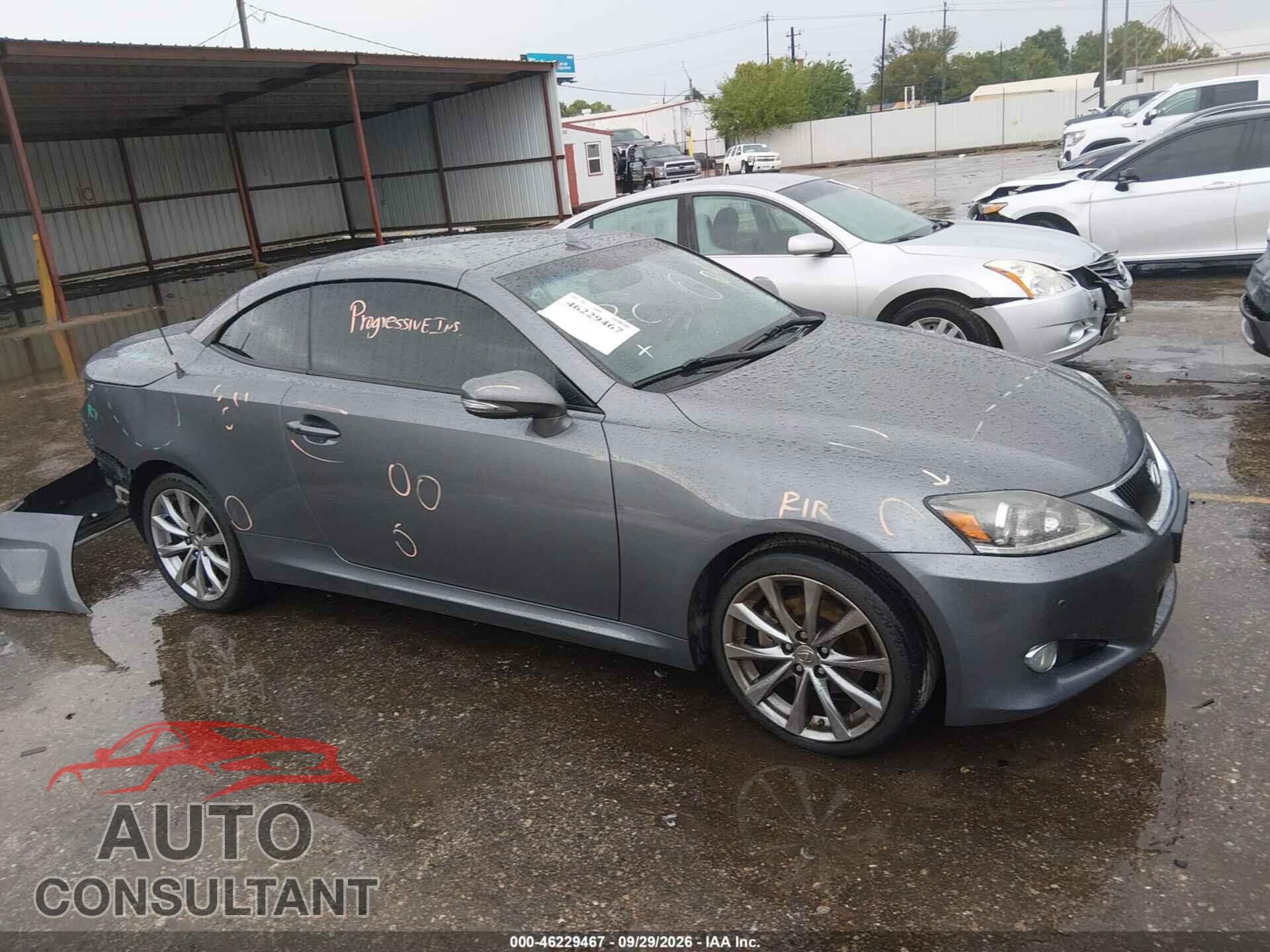 LEXUS IS 250C 2015 - JTHFF2C23F2532923