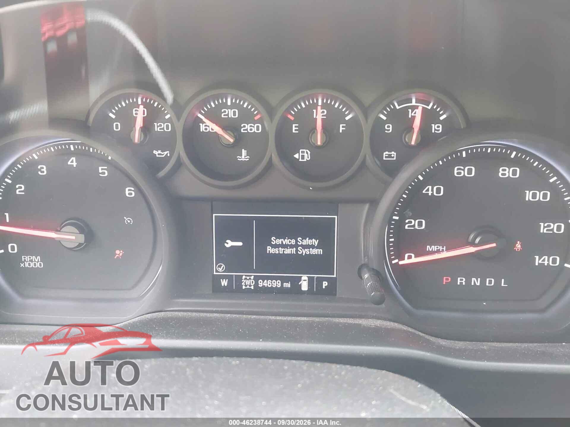 CHEVROLET SILVERADO 1500 2021 - 1GCPYCEH3MZ407352