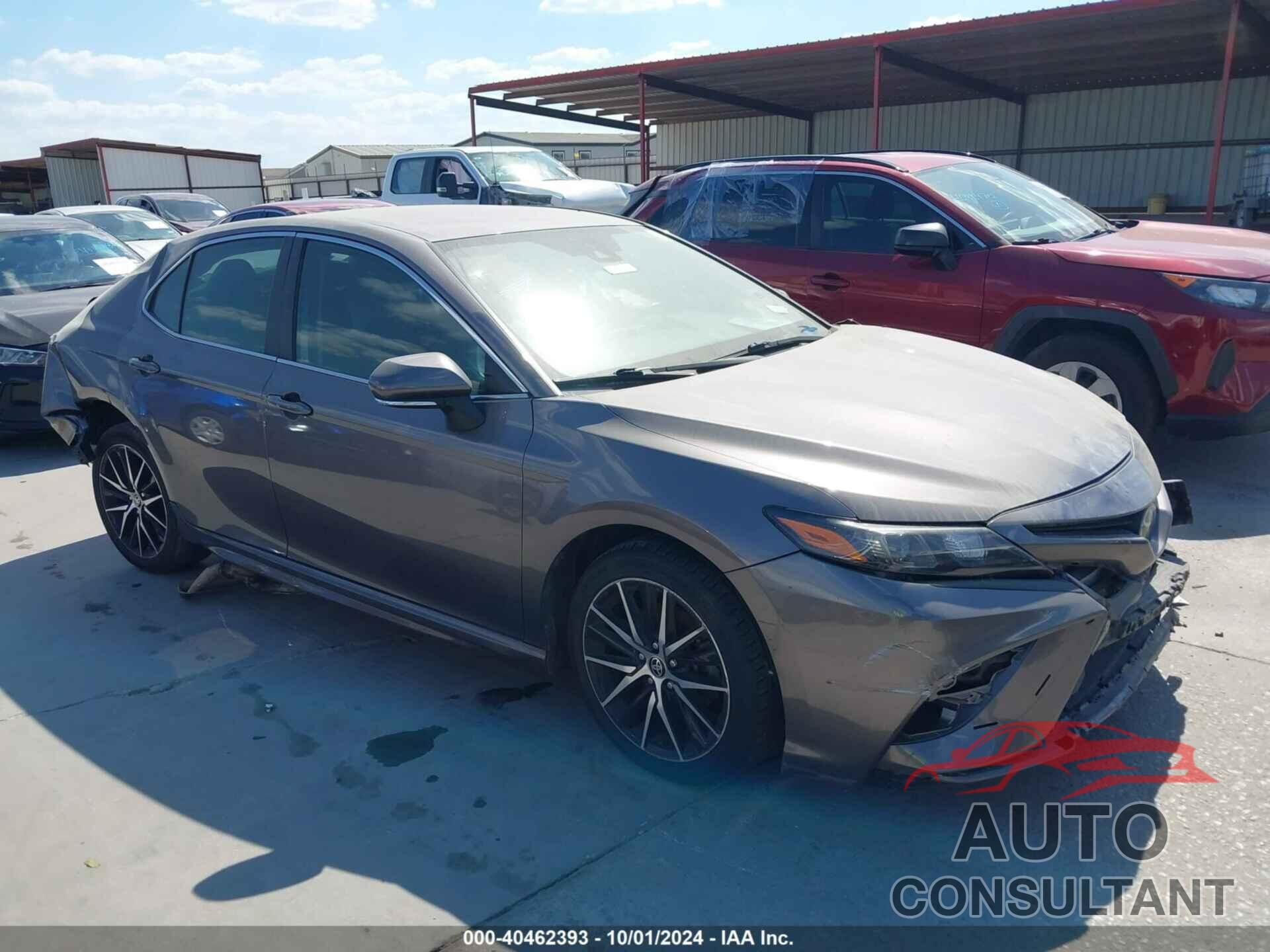 TOYOTA CAMRY 2022 - 4T1G11AK0NU637399