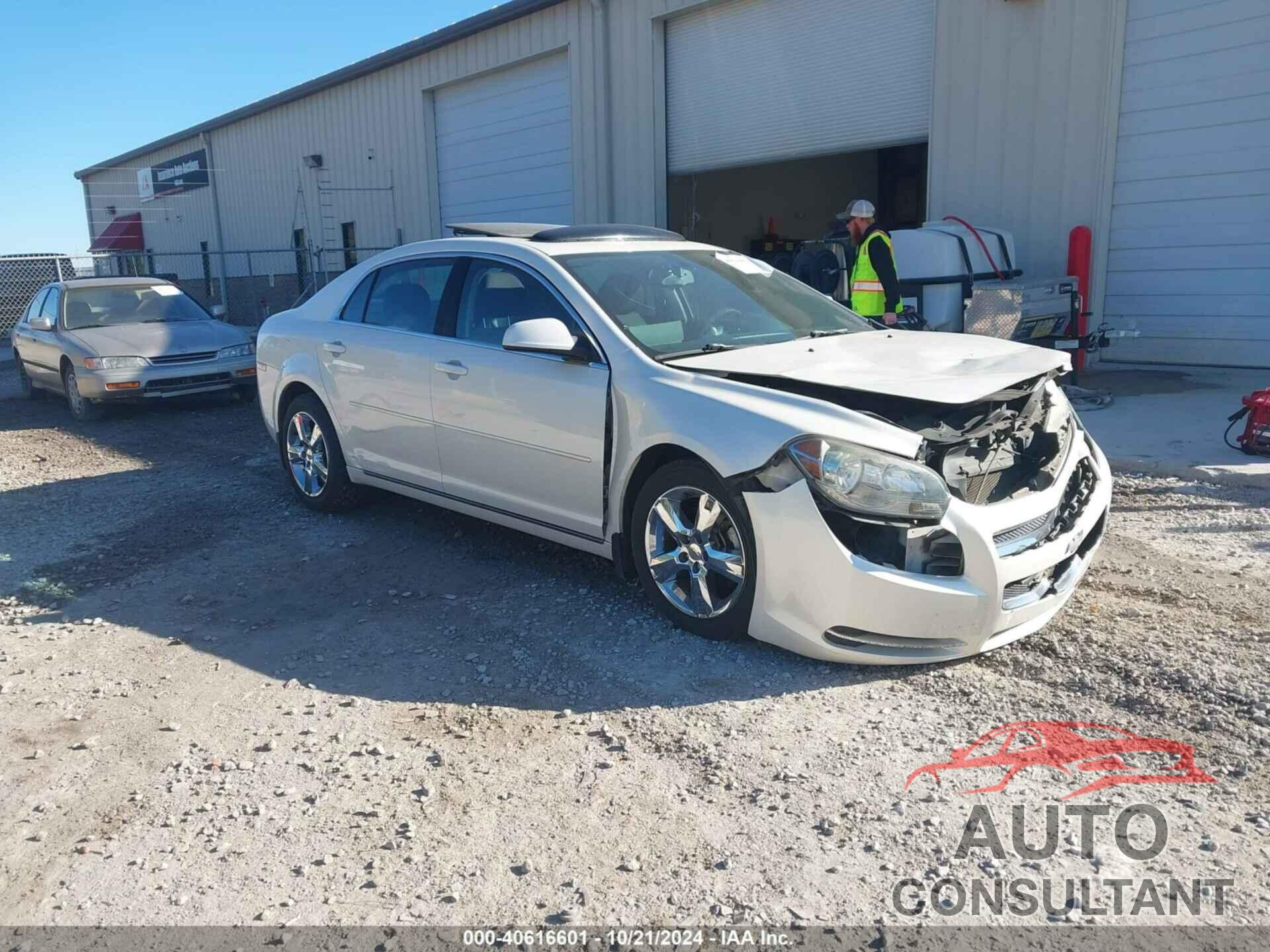 CHEVROLET MALIBU 2011 - 1G1ZC5E12BF231410