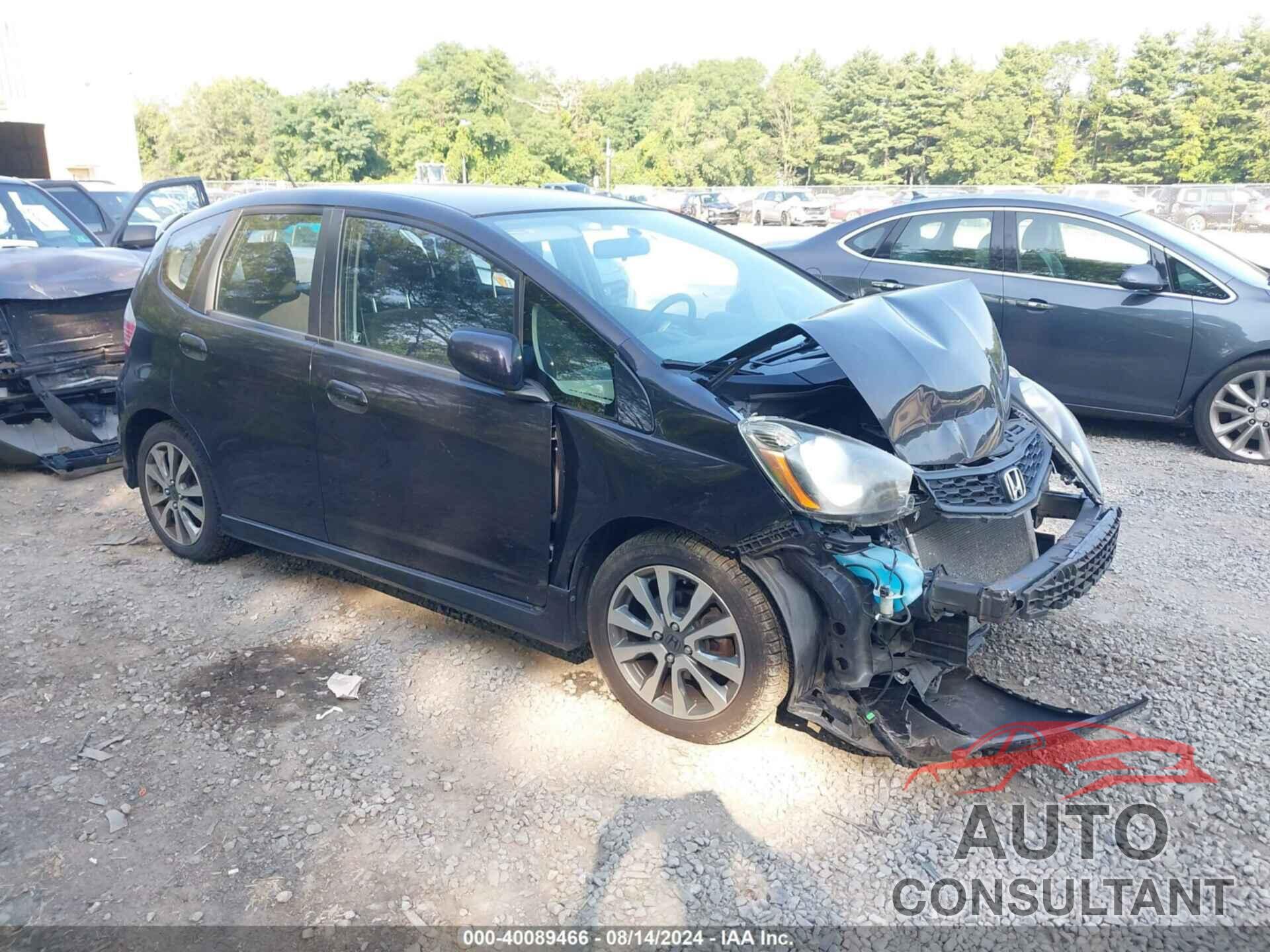 HONDA FIT 2013 - JHMGE8H56DC068272
