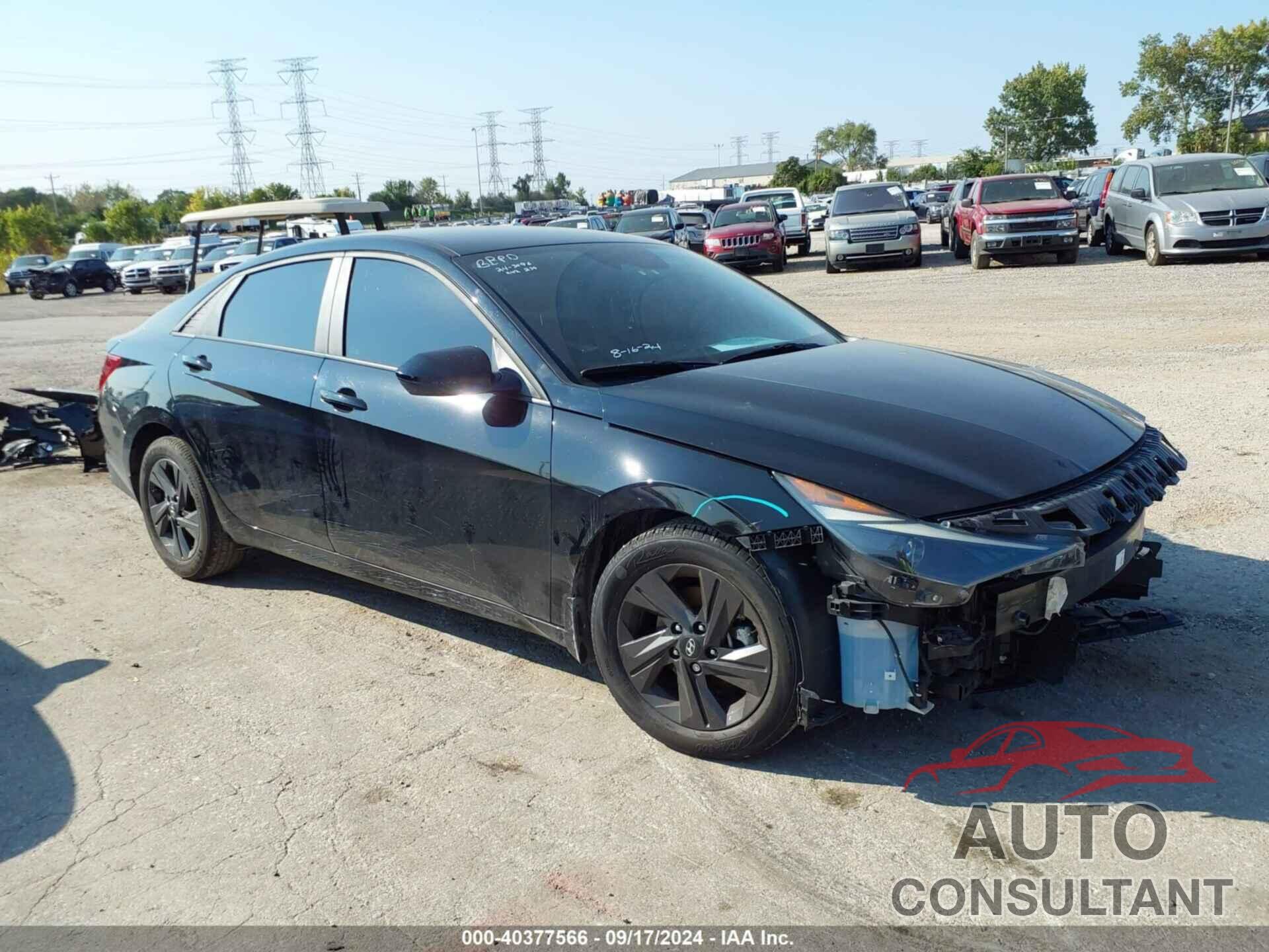 HYUNDAI ELANTRA 2022 - KMHLM4AG4NU242239