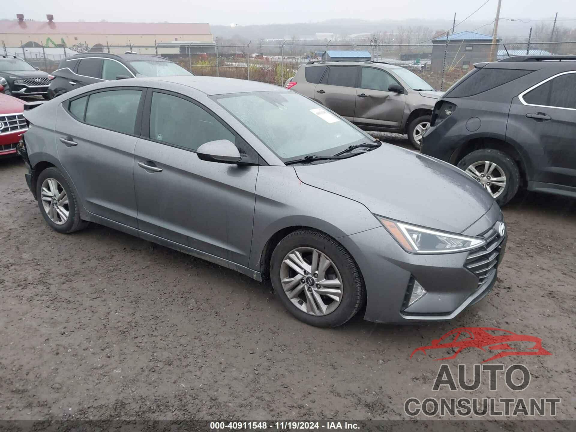 HYUNDAI ELANTRA 2019 - 5NPD84LF1KH467810