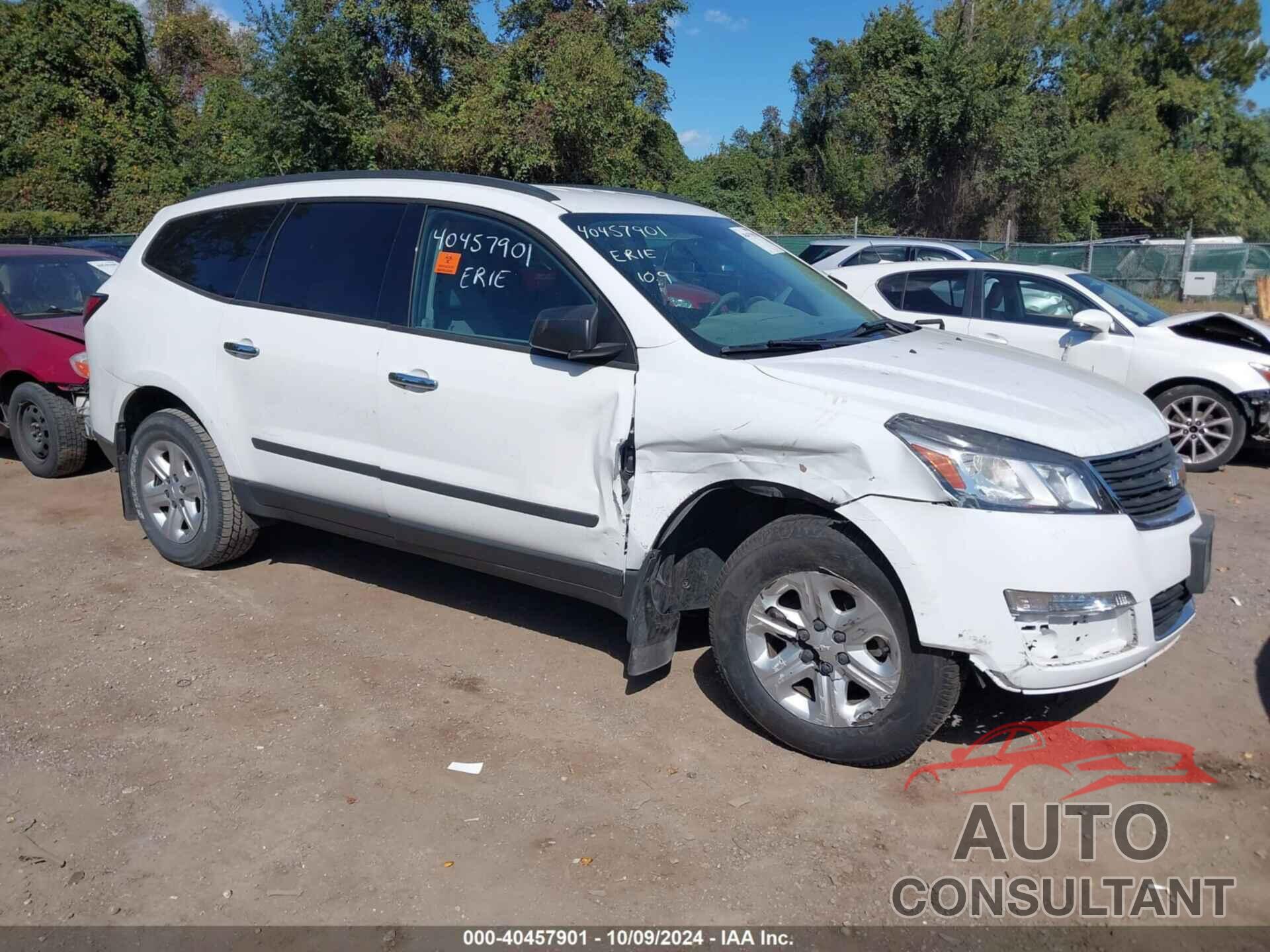CHEVROLET TRAVERSE 2017 - 1GNKVFED2HJ107220