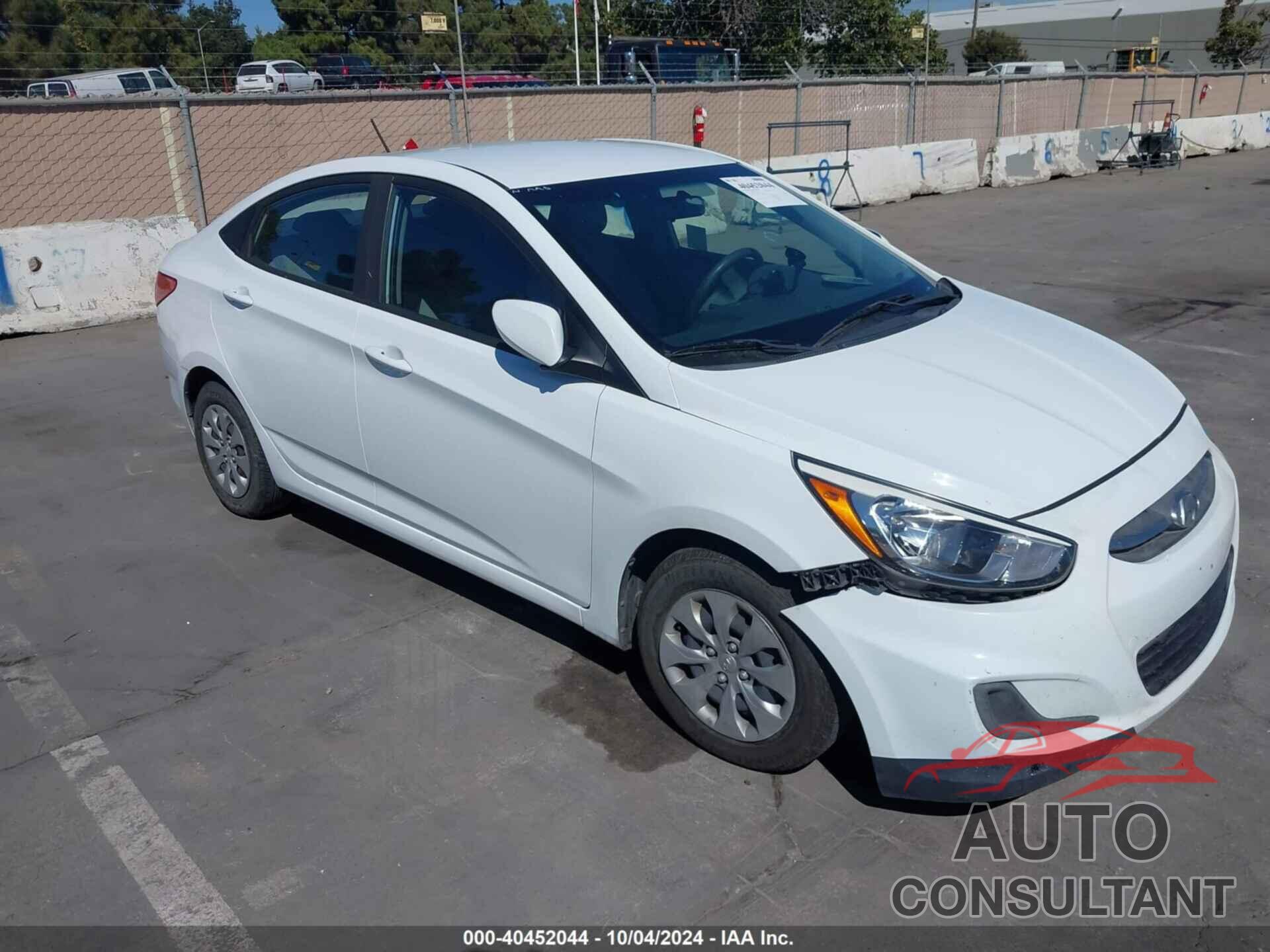 HYUNDAI ACCENT 2017 - KMHCT4AEXHU311005