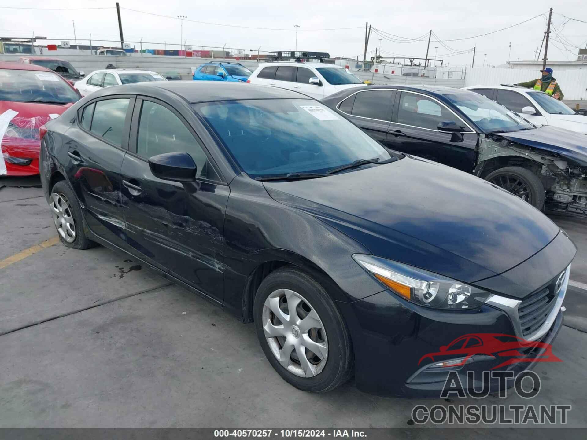 MAZDA MAZDA3 2017 - 3MZBN1U77HM157666