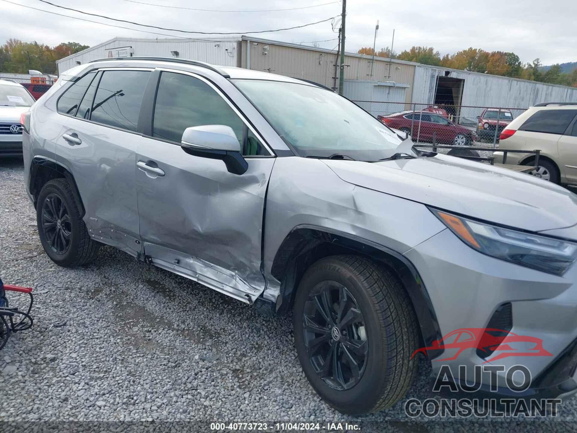 TOYOTA RAV4 HYBRID 2023 - JTM16RFV0PD083927