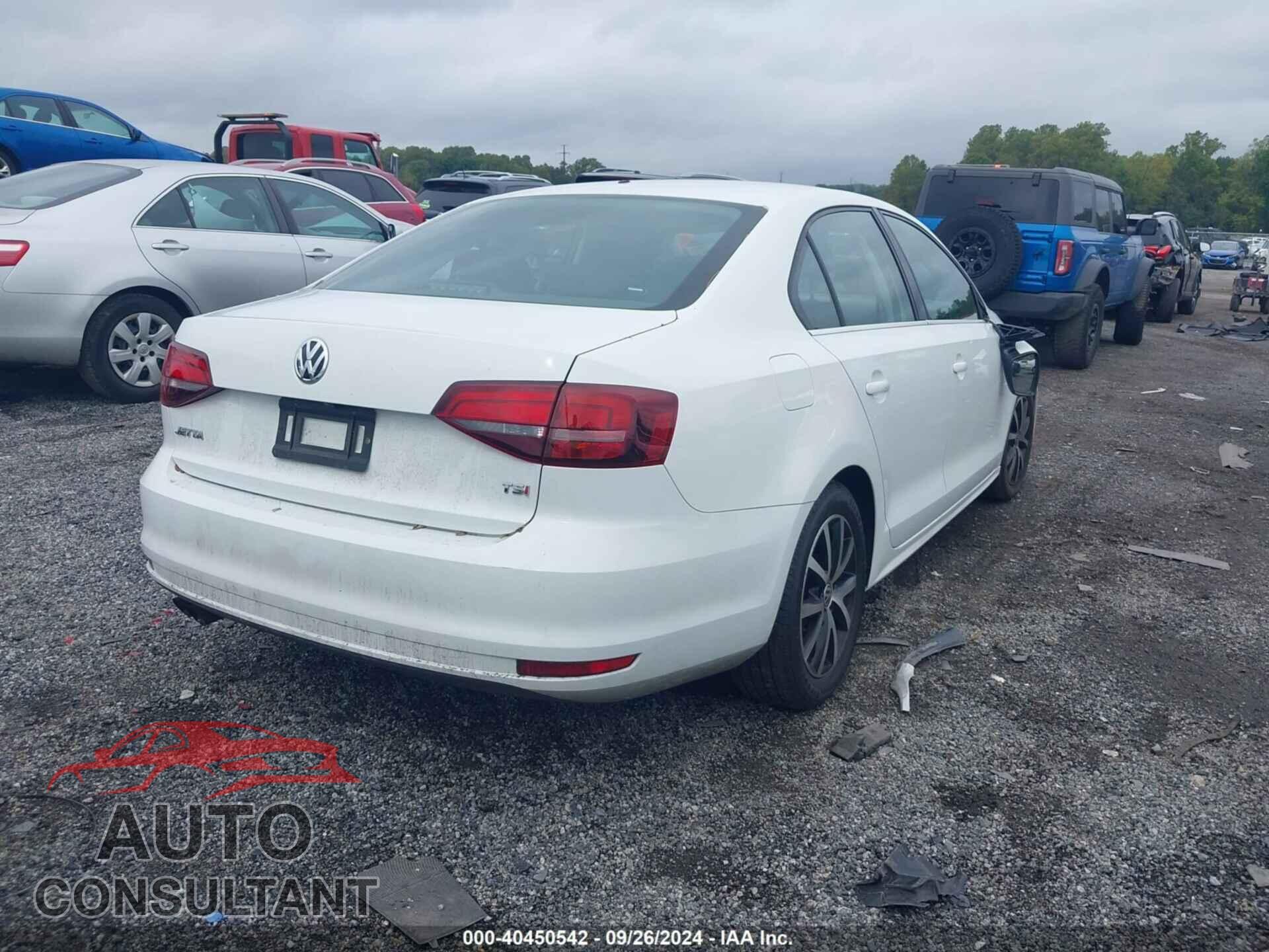 VOLKSWAGEN JETTA 2017 - 3VW2B7AJ6HM407958