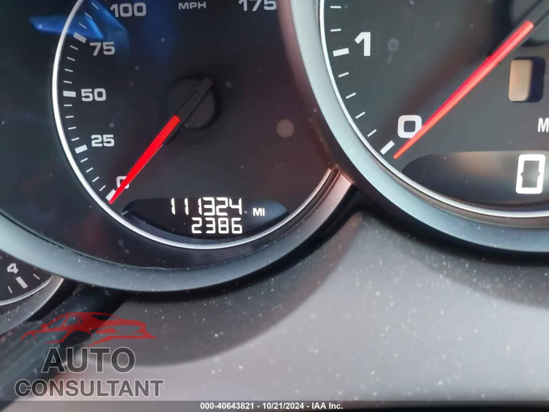 PORSCHE CAYENNE 2017 - WP1AA2A24HKA86683