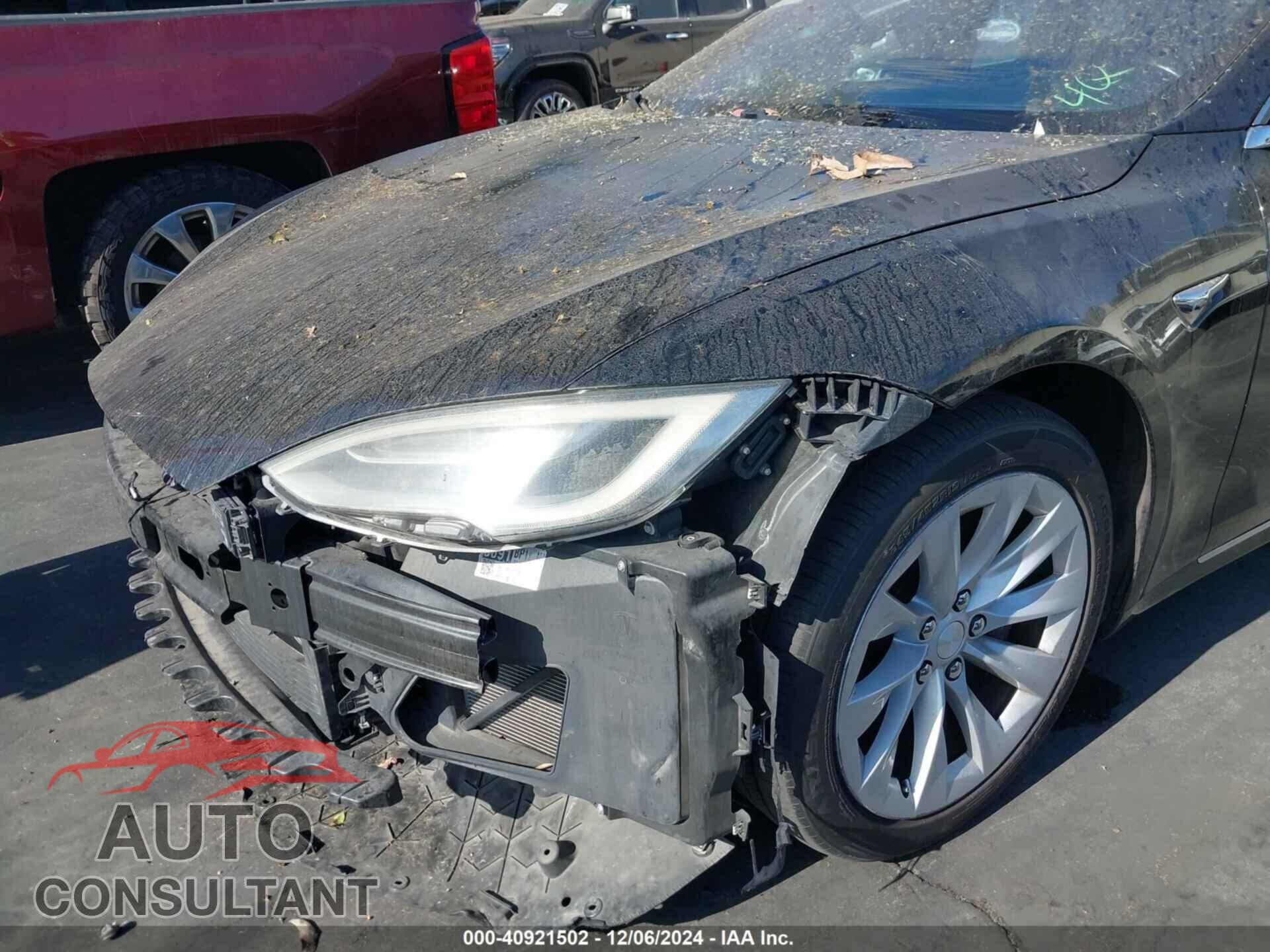 TESLA MODEL S 2018 - 5YJSA1E24JF293622
