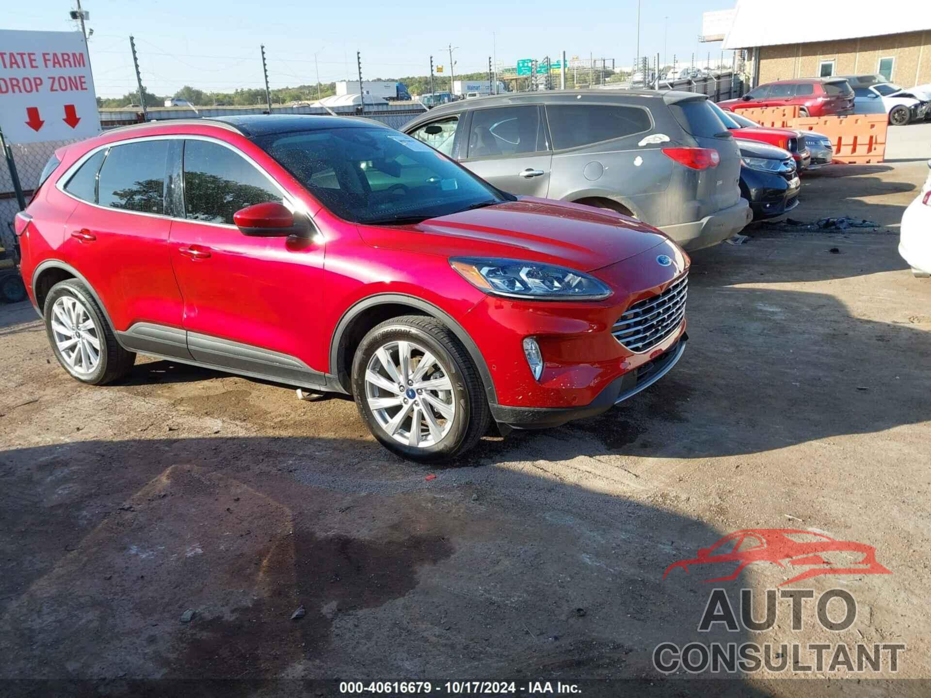 FORD ESCAPE 2021 - 1FMCU9J99MUA35469