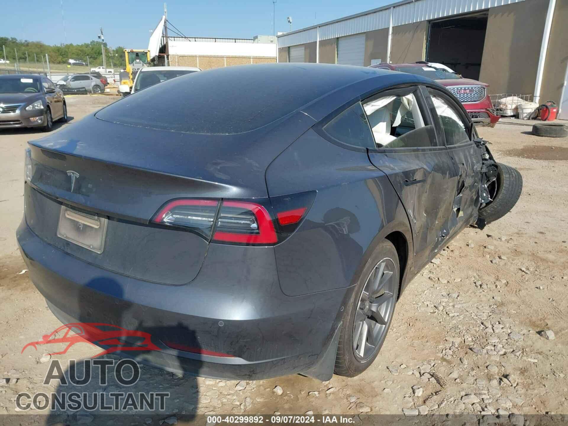 TESLA MODEL 3 2021 - 5YJ3E1EA3MF978246