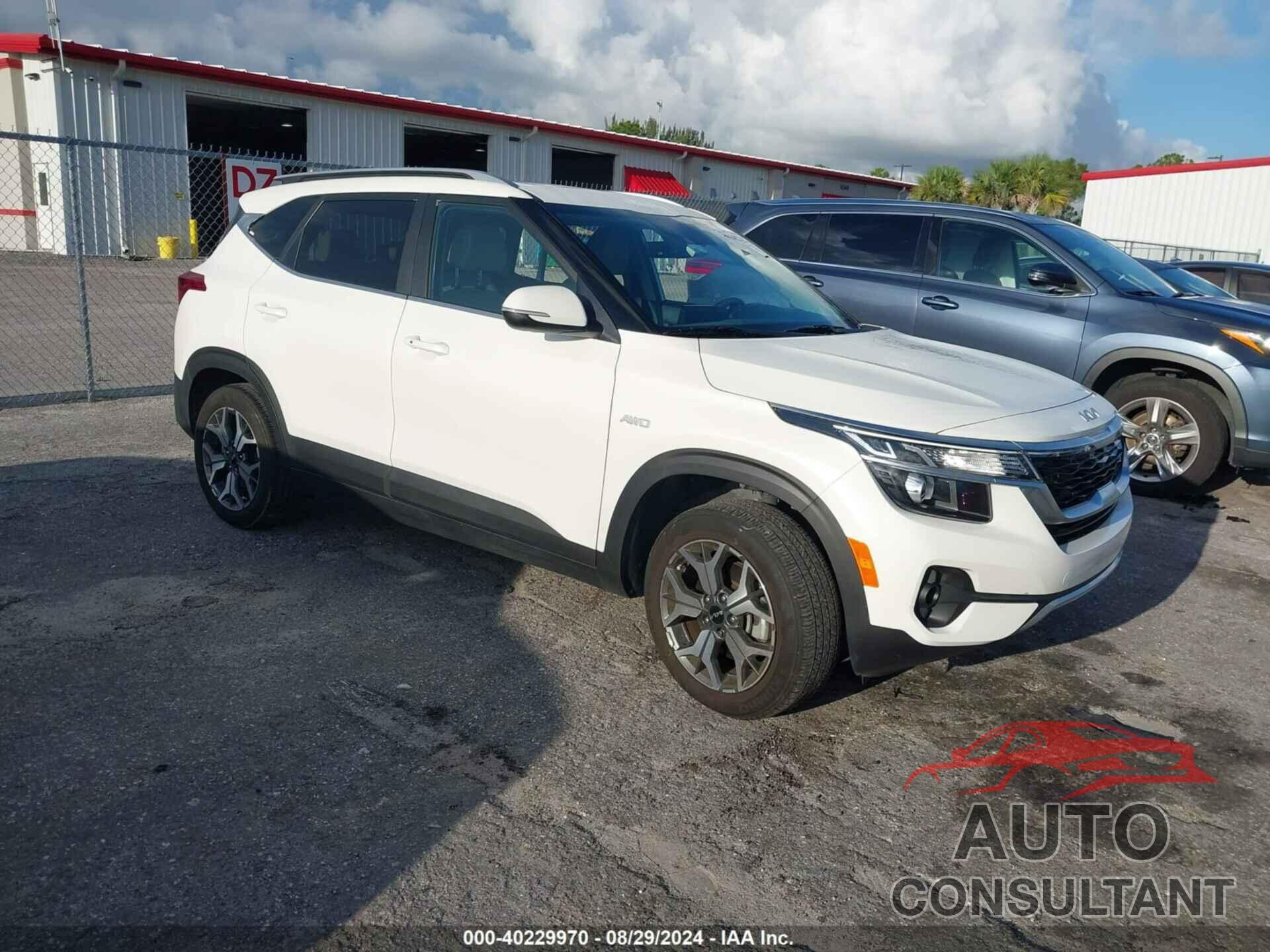 KIA SELTOS 2023 - KNDERCAA8P7378458