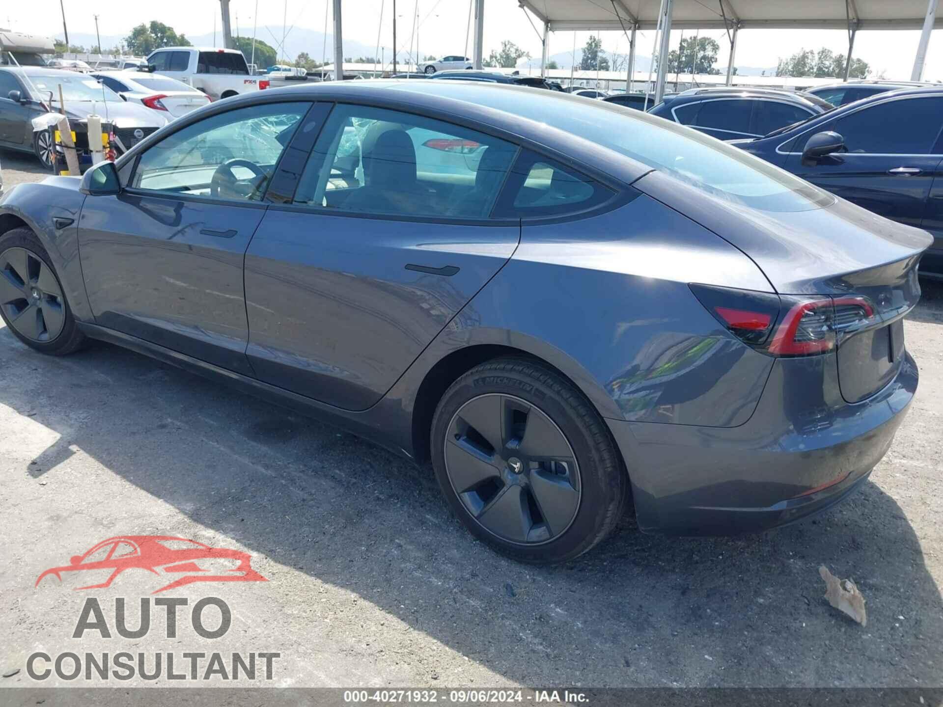 TESLA MODEL 3 2023 - 5YJ3E1EA0PF661173