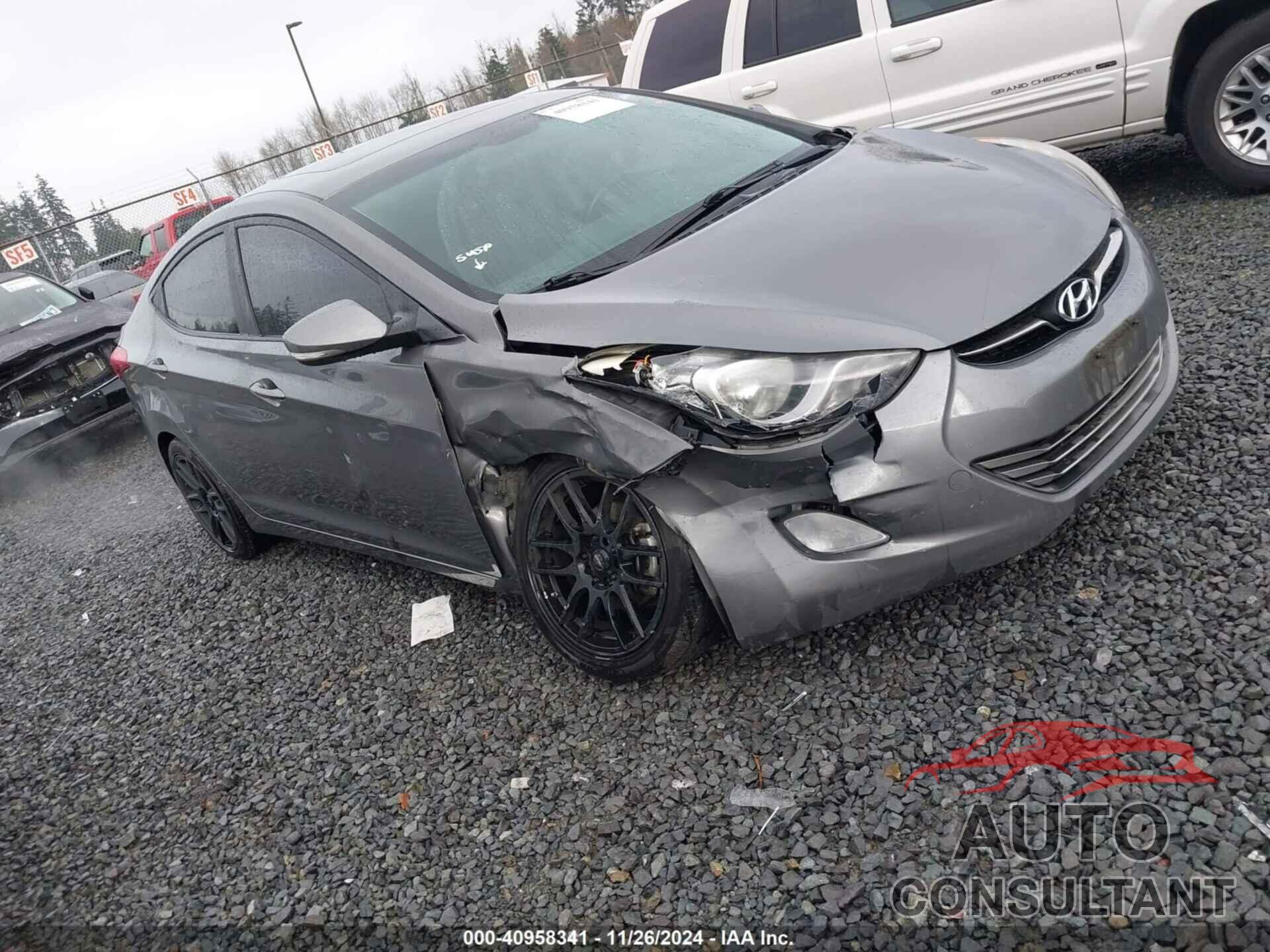 HYUNDAI ELANTRA 2013 - 5NPDH4AE3DH436166