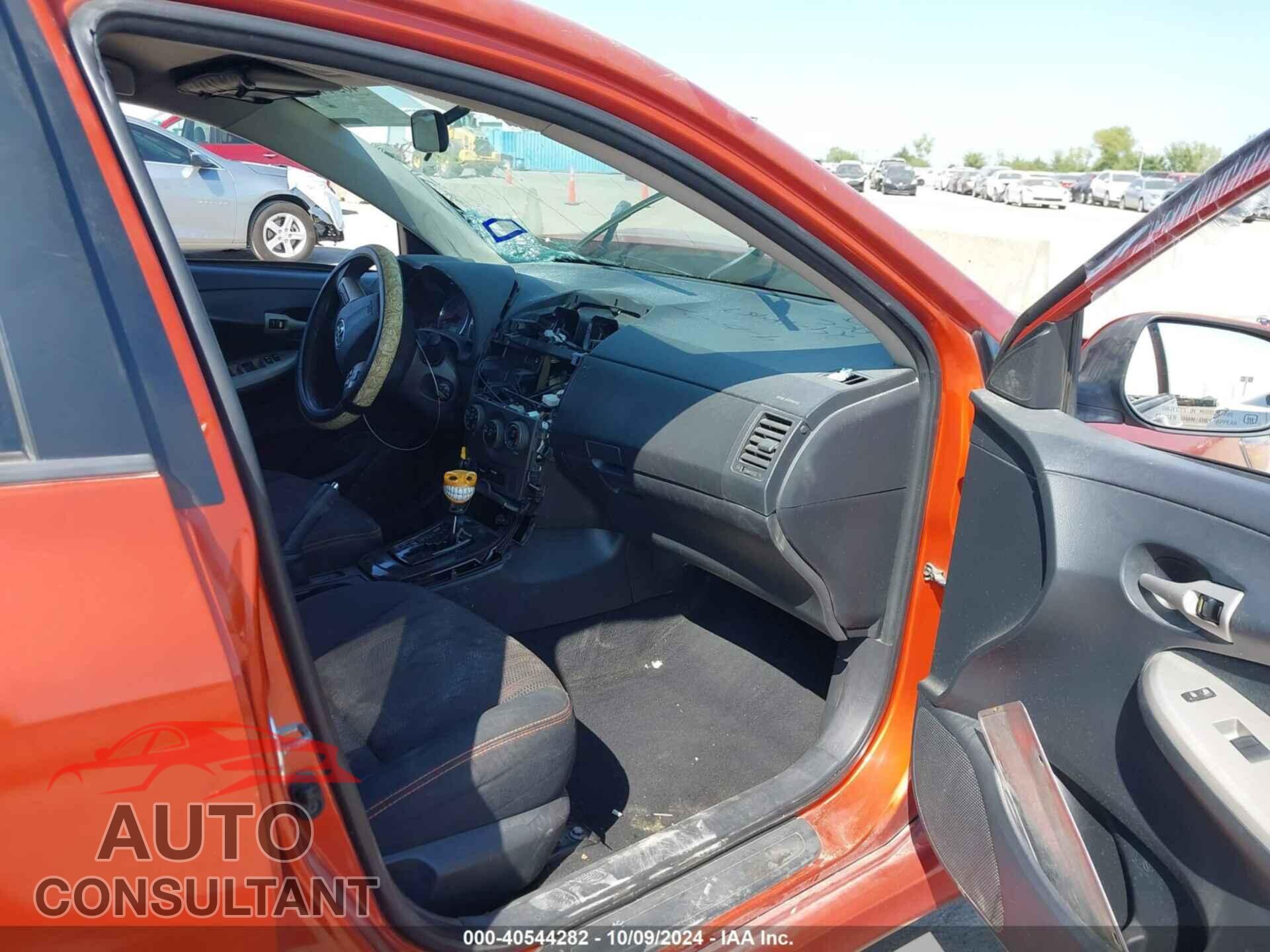 TOYOTA COROLLA 2013 - 2T1BU4EE1DC074807