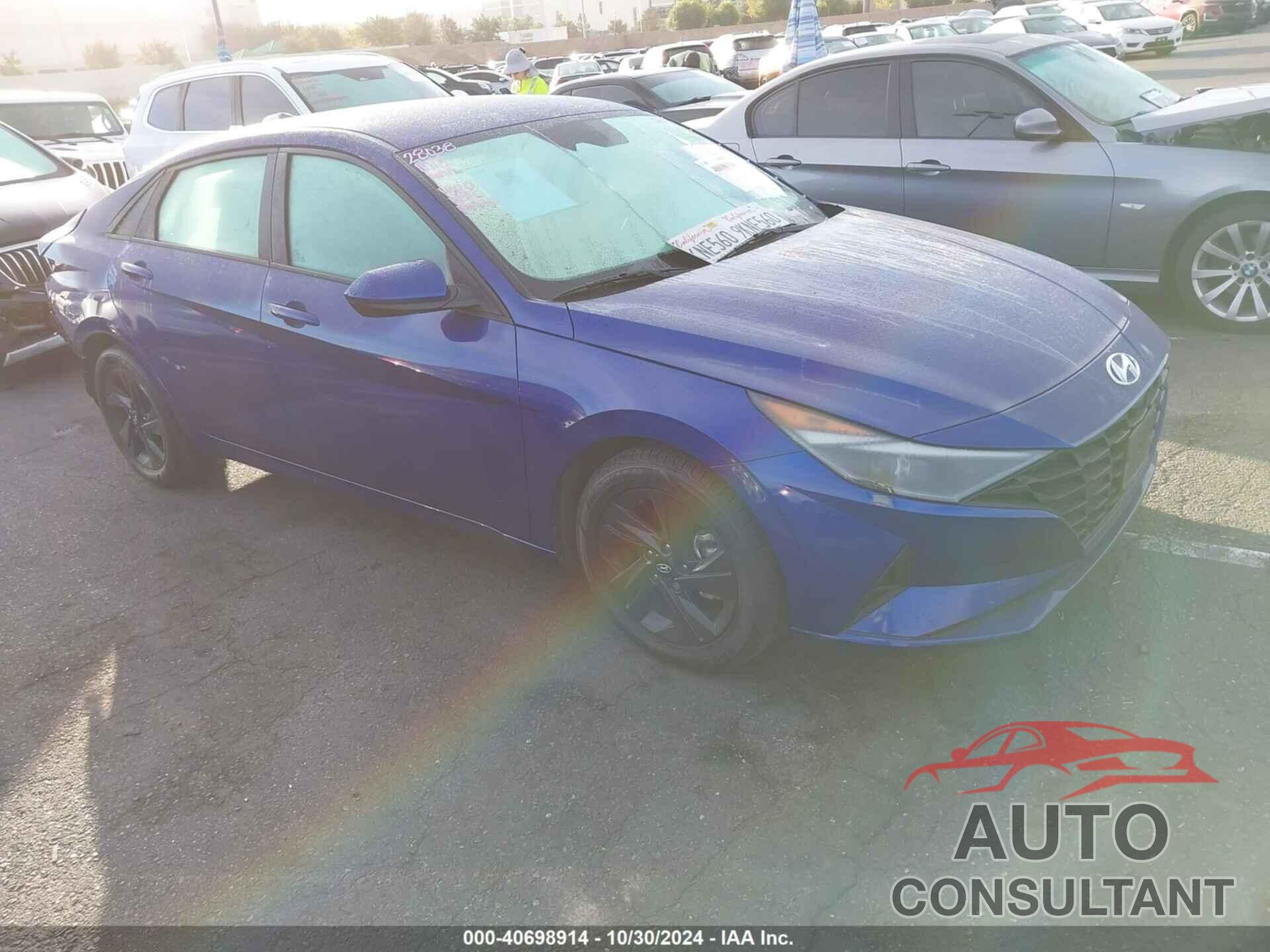 HYUNDAI ELANTRA 2022 - KMHLM4AG2NU287972